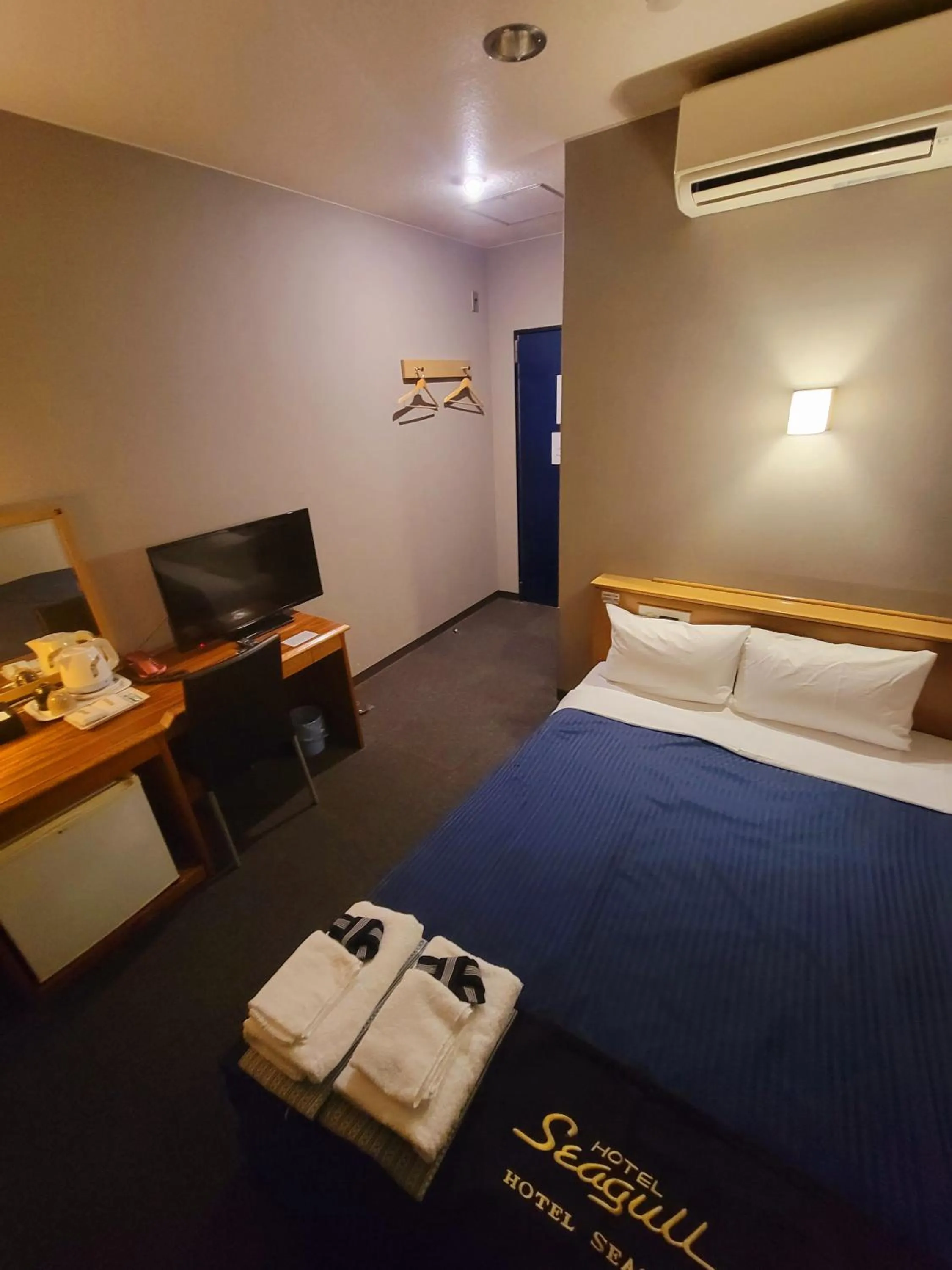 Bed in Hotel Seagull