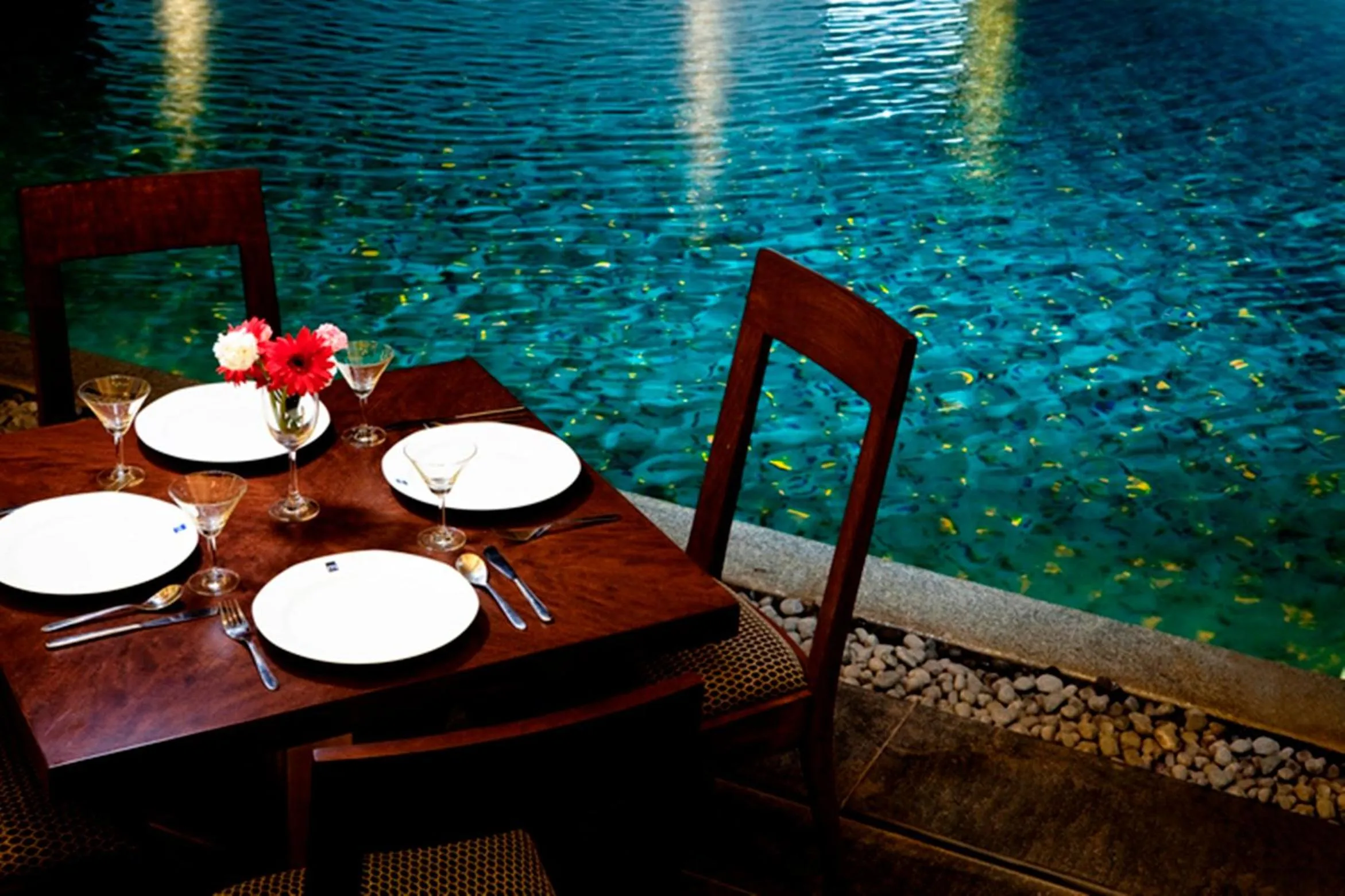 Swimming pool in Melange Astris