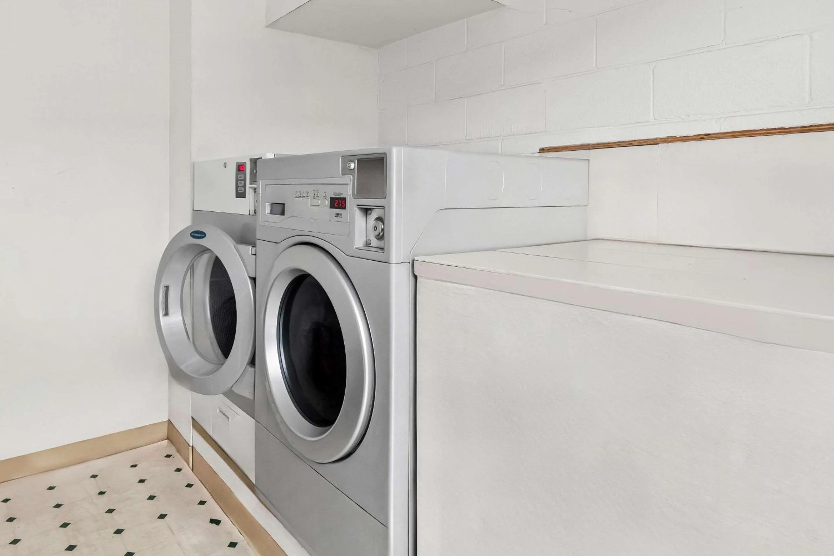 Other in Rodeway Inn Dalton South