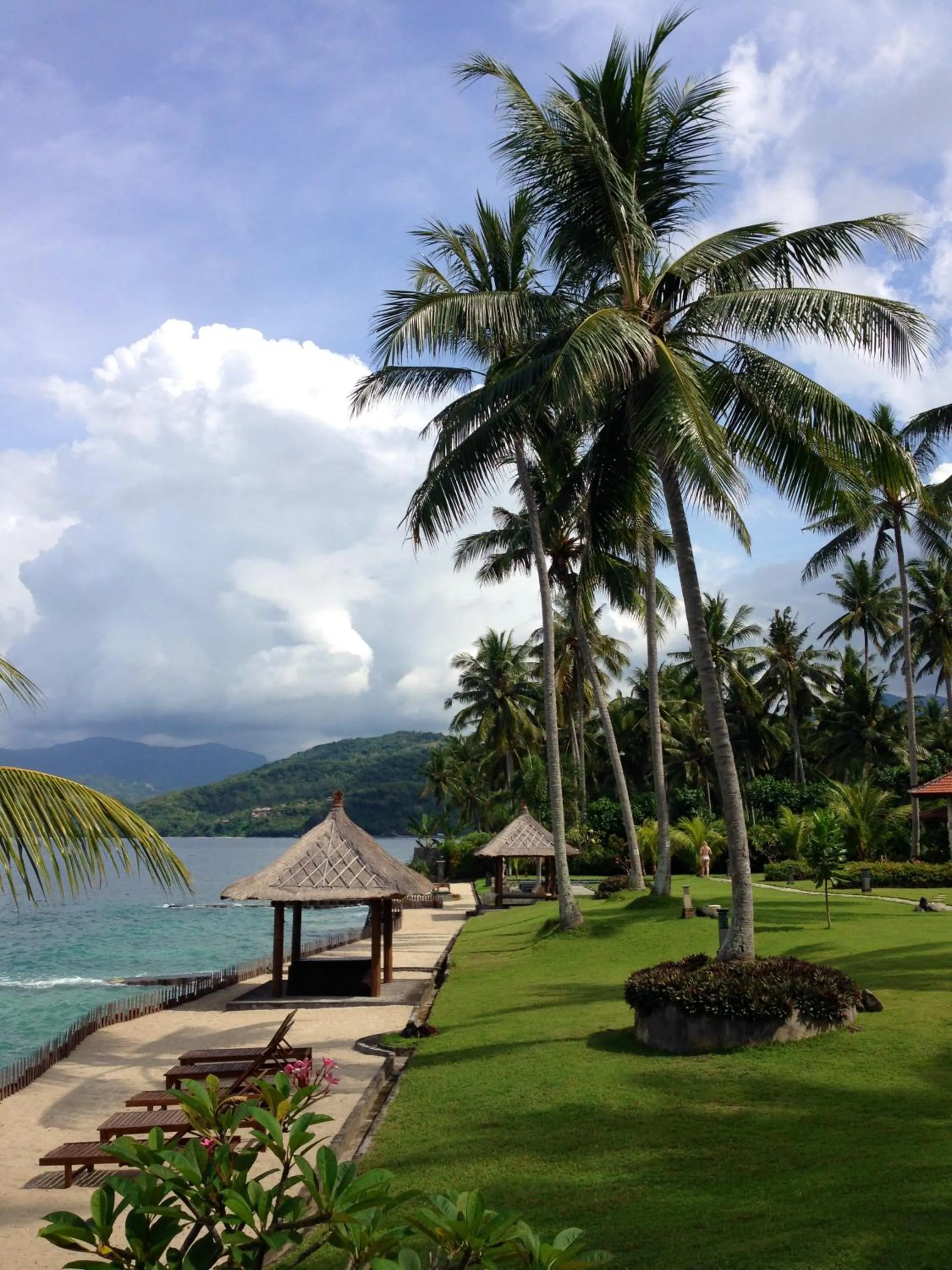 Garden in Sea Breeze Candidasa