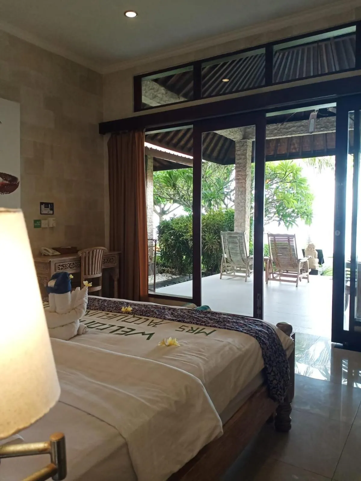 Bed in Sea Breeze Candidasa