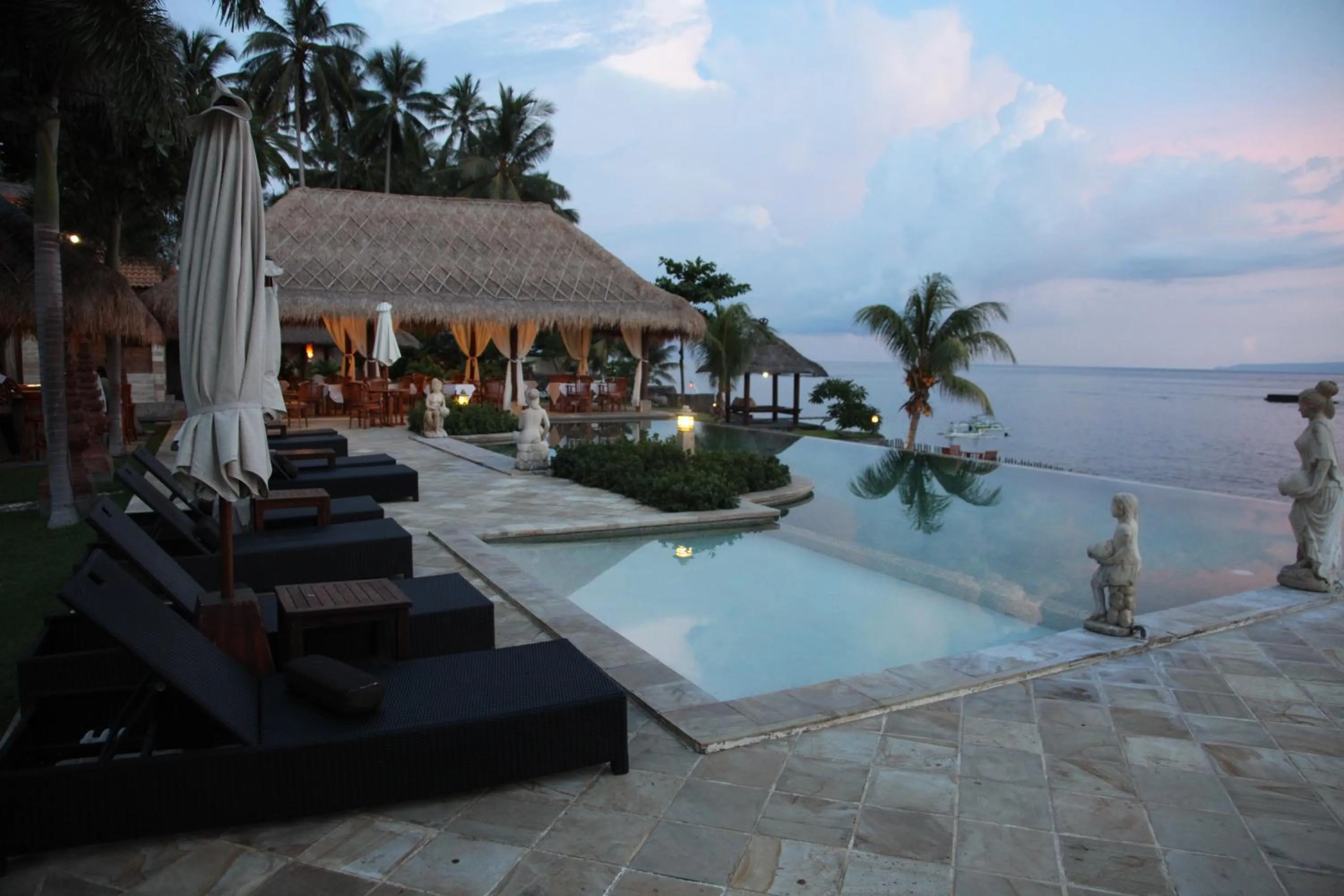 Restaurant/places to eat in Sea Breeze Candidasa