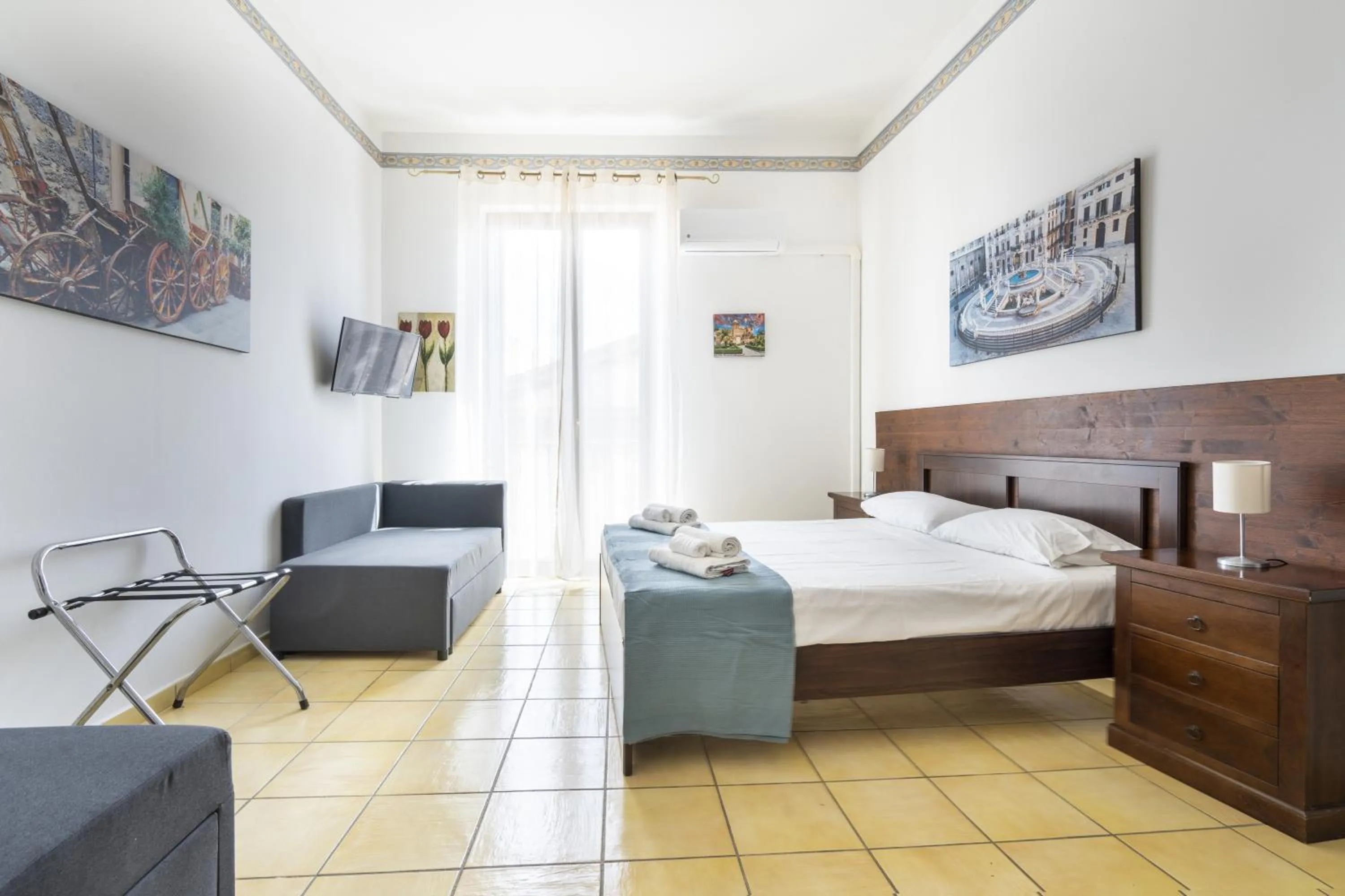 Bedroom, Bed in Porta Carini Residence