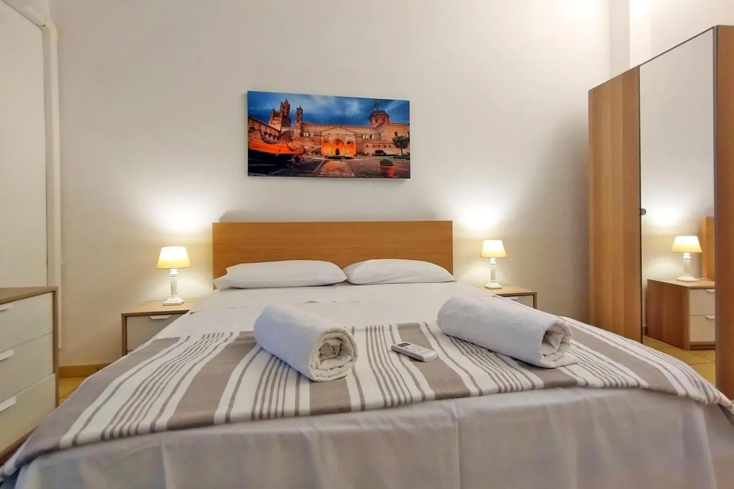 Bedroom, Bed in Porta Carini Residence