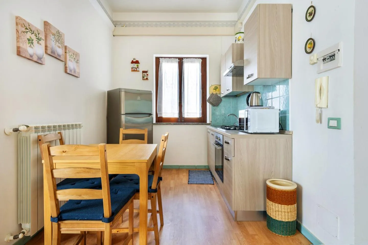Communal kitchen in Porta Carini Residence