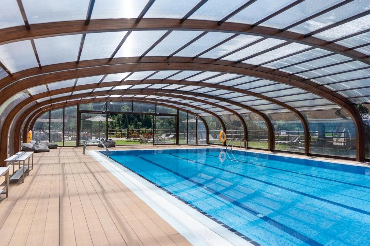 Swimming pool in Hotel Montarto