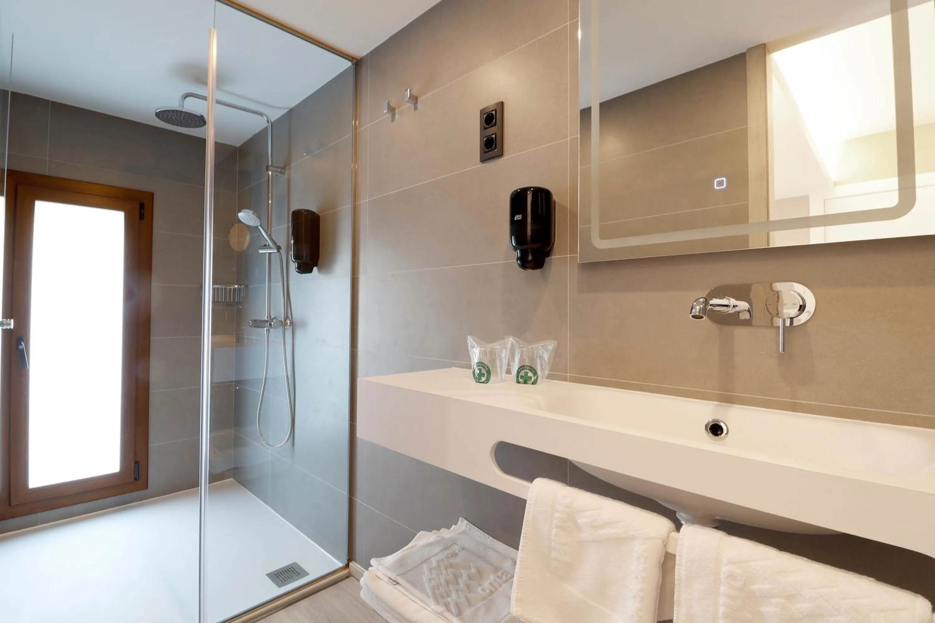 Bathroom in Hotel Montarto