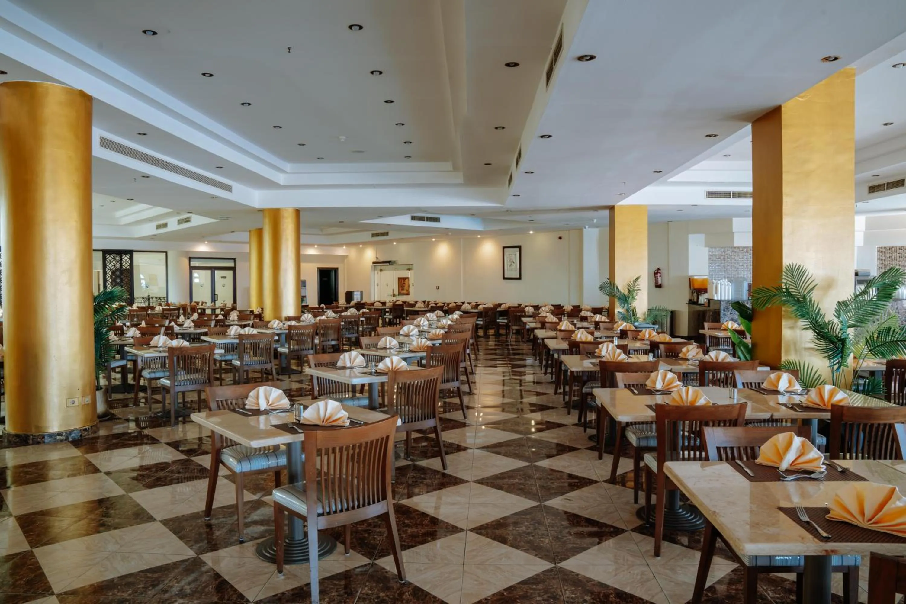 Restaurant/places to eat in Grand Oasis Resort