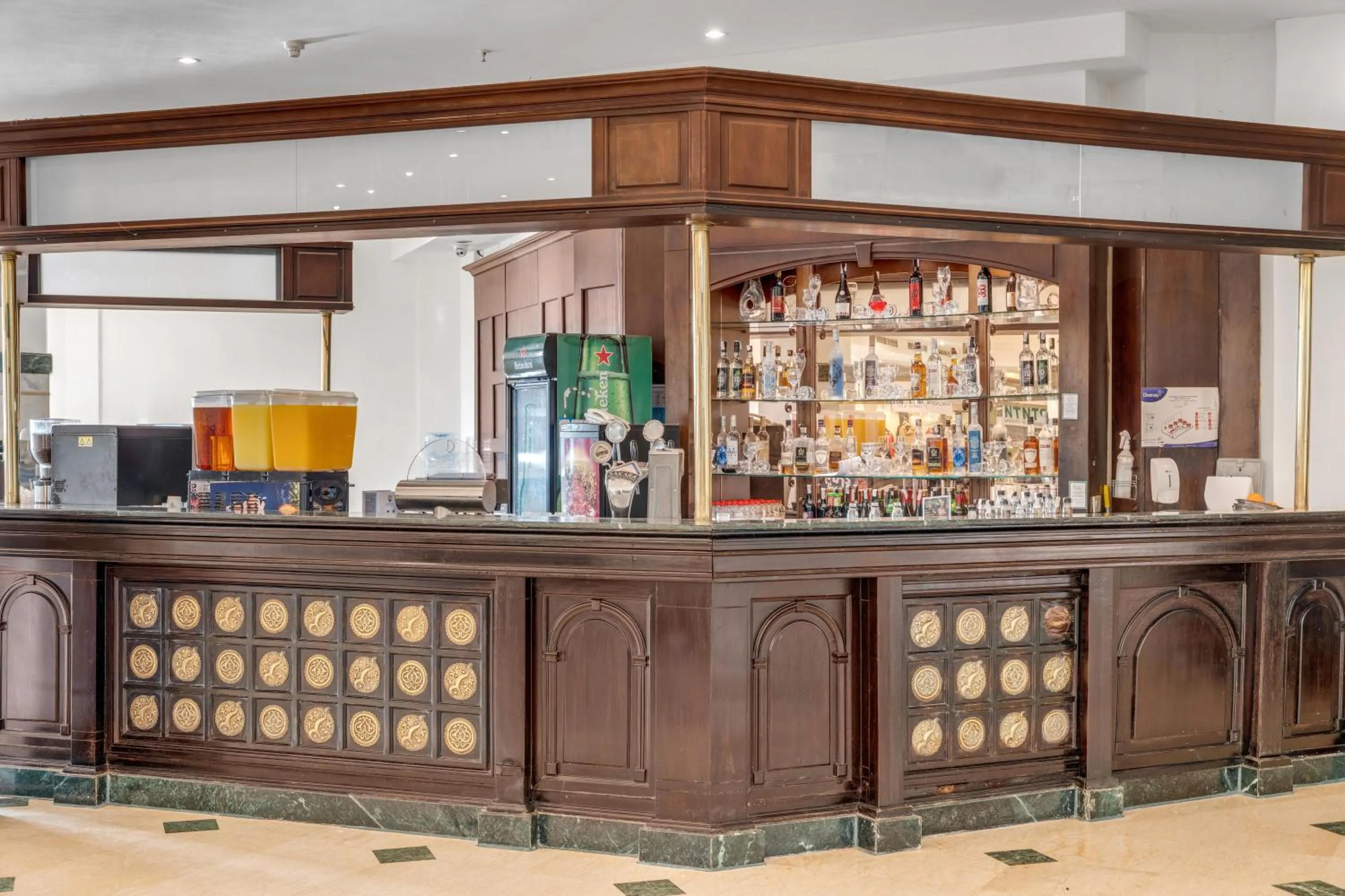 Lounge or bar in Grand Oasis Resort