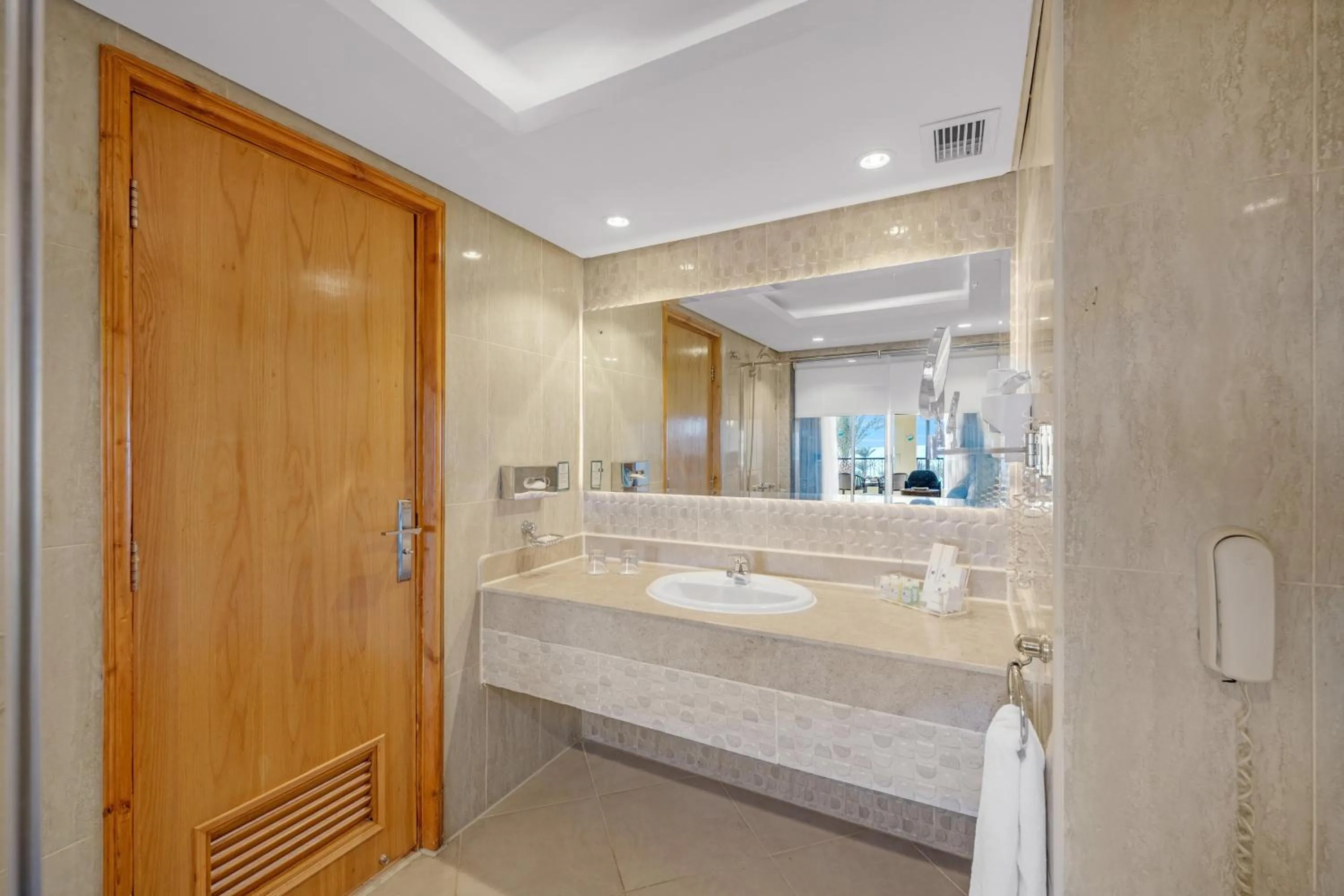 Bathroom in Grand Oasis Resort