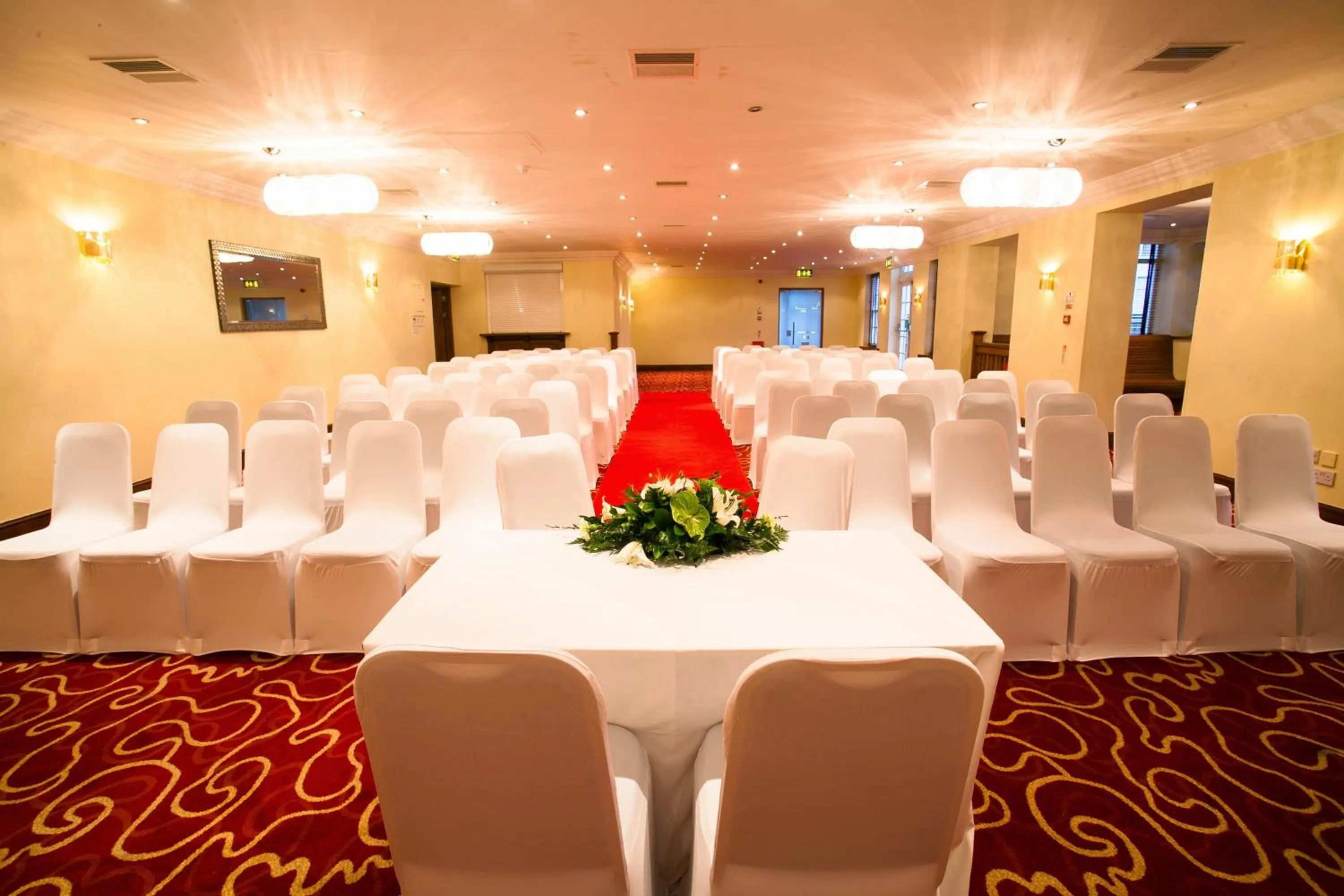 Banquet/Function facilities in London Croydon Aerodrome Hotel, BW Signature Collection