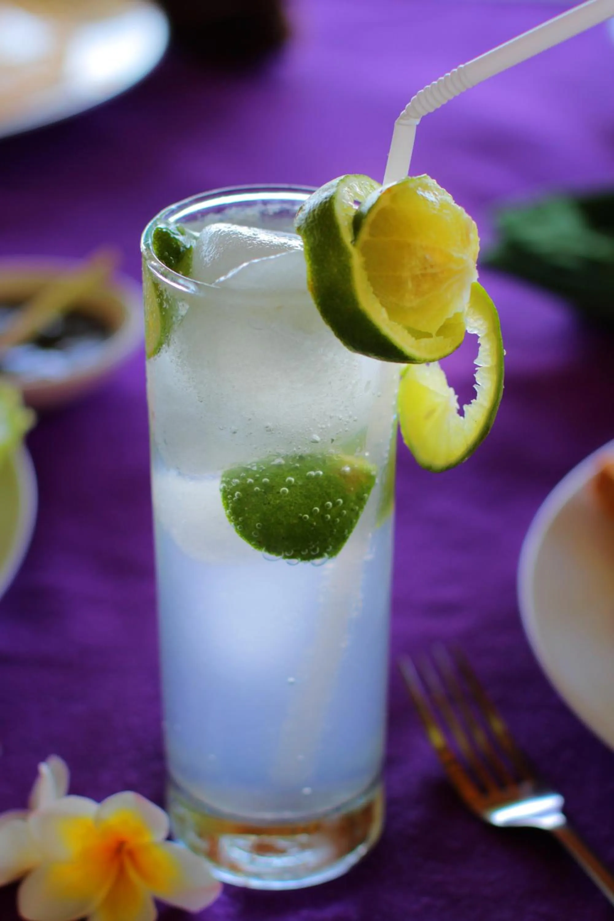 Restaurant/places to eat in Crystal Bay Bungalows