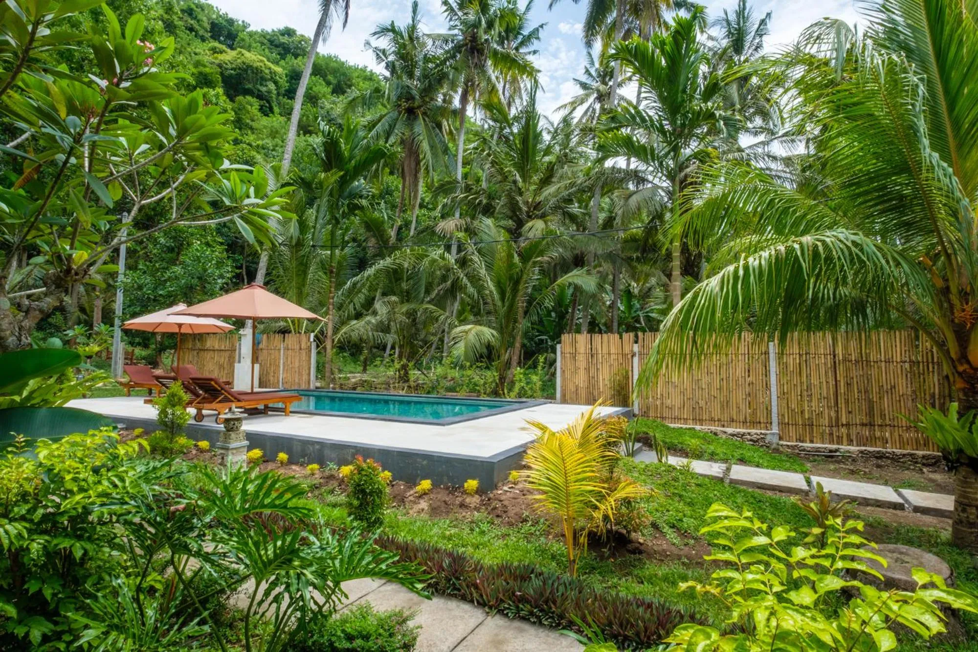 Crystal Bay Bungalows