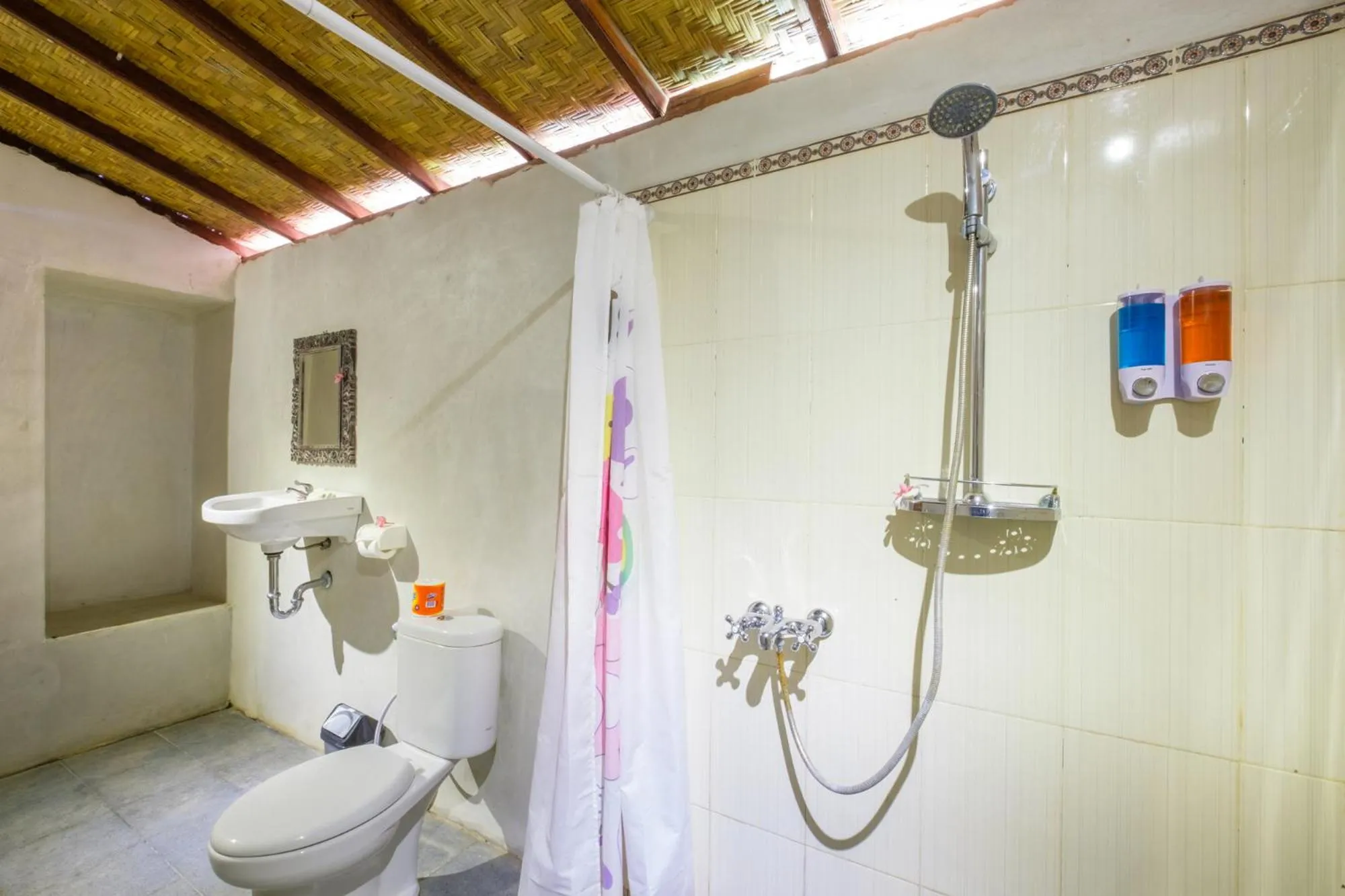 Crystal Bay Bungalows