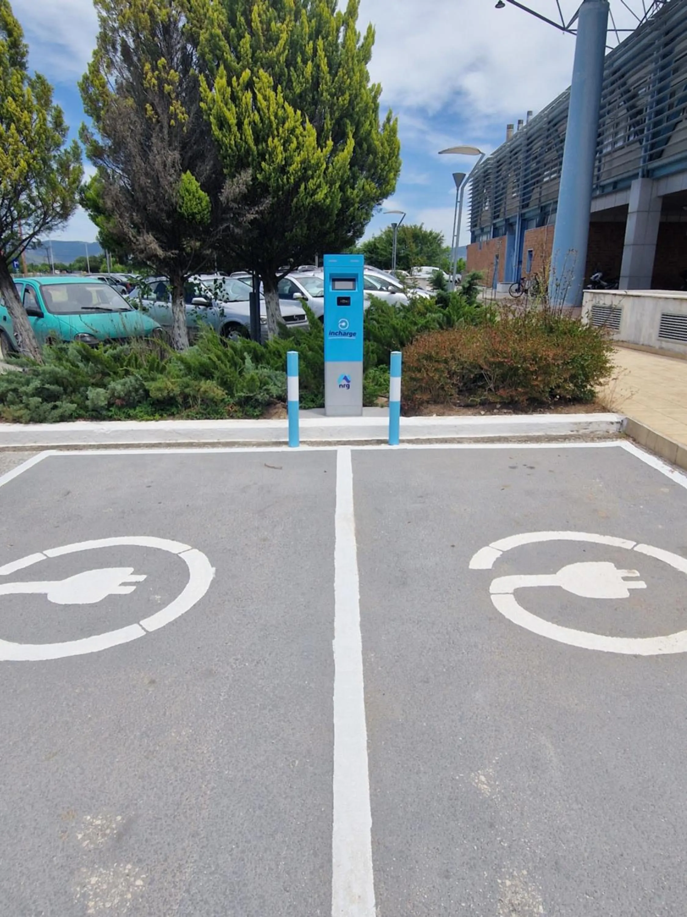 Parking in Gallery Art Hotel