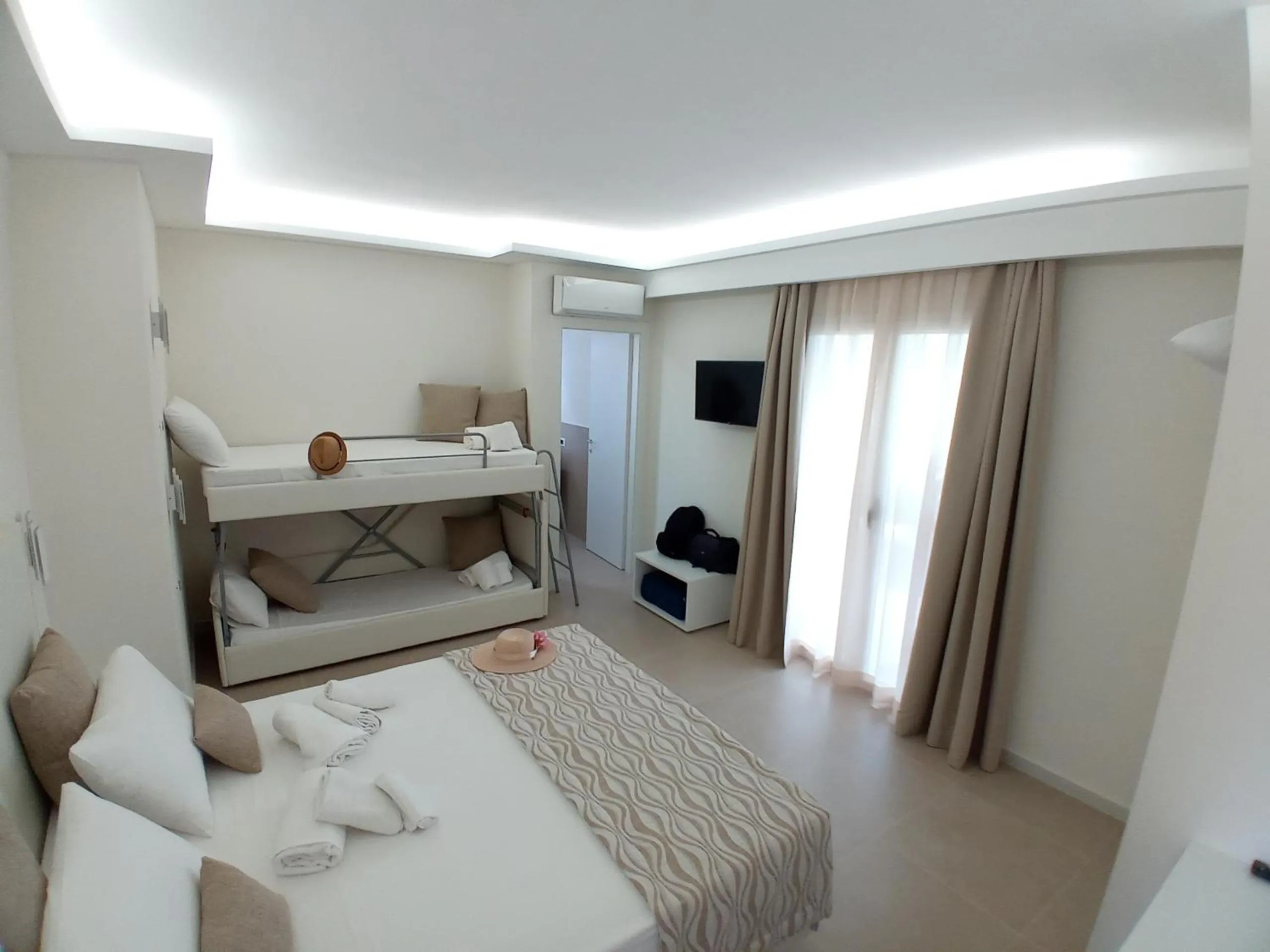 bunk bed, Bed in Il Calabriano Residence