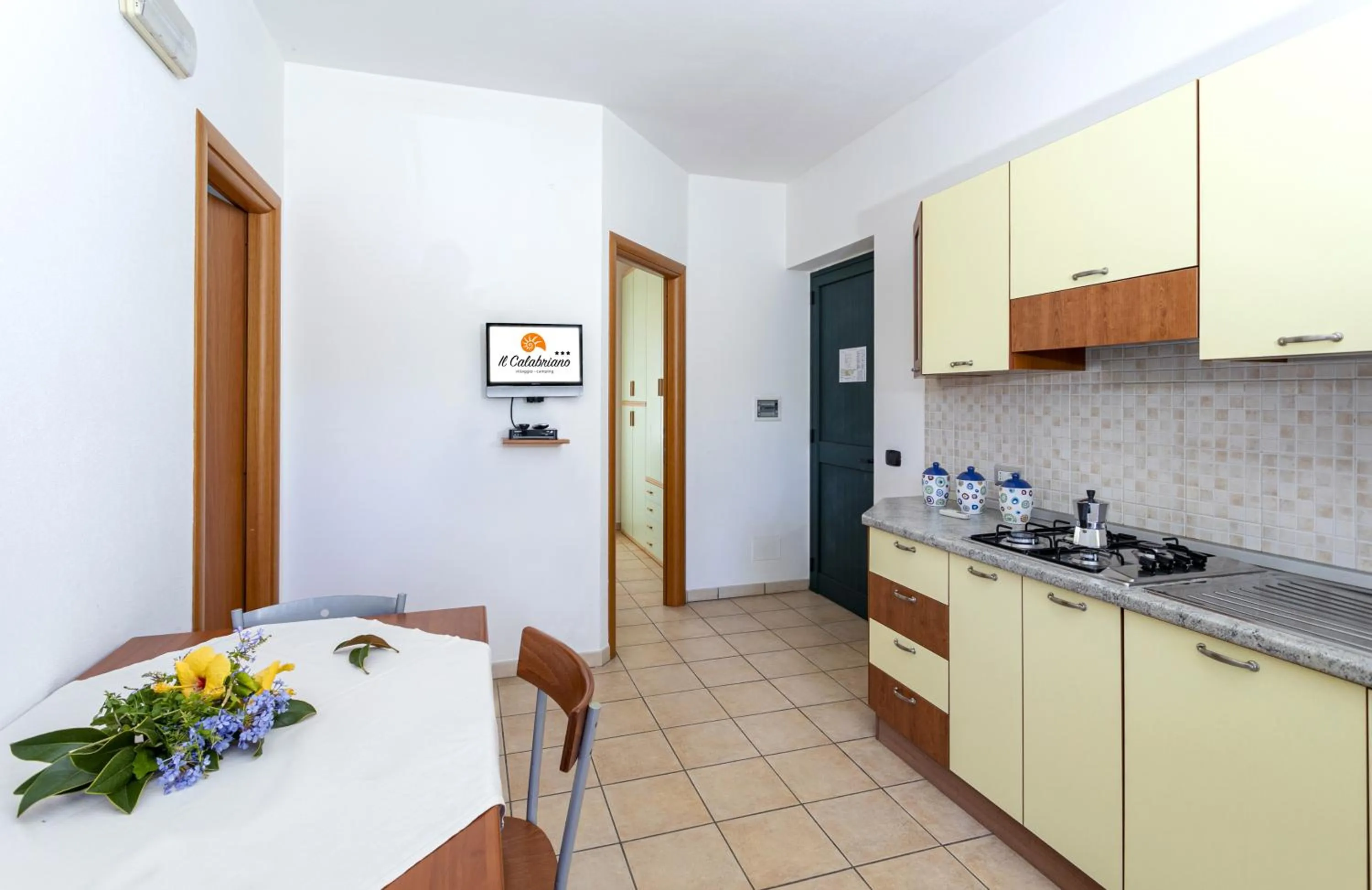 Kitchen or kitchenette in Il Calabriano Residence