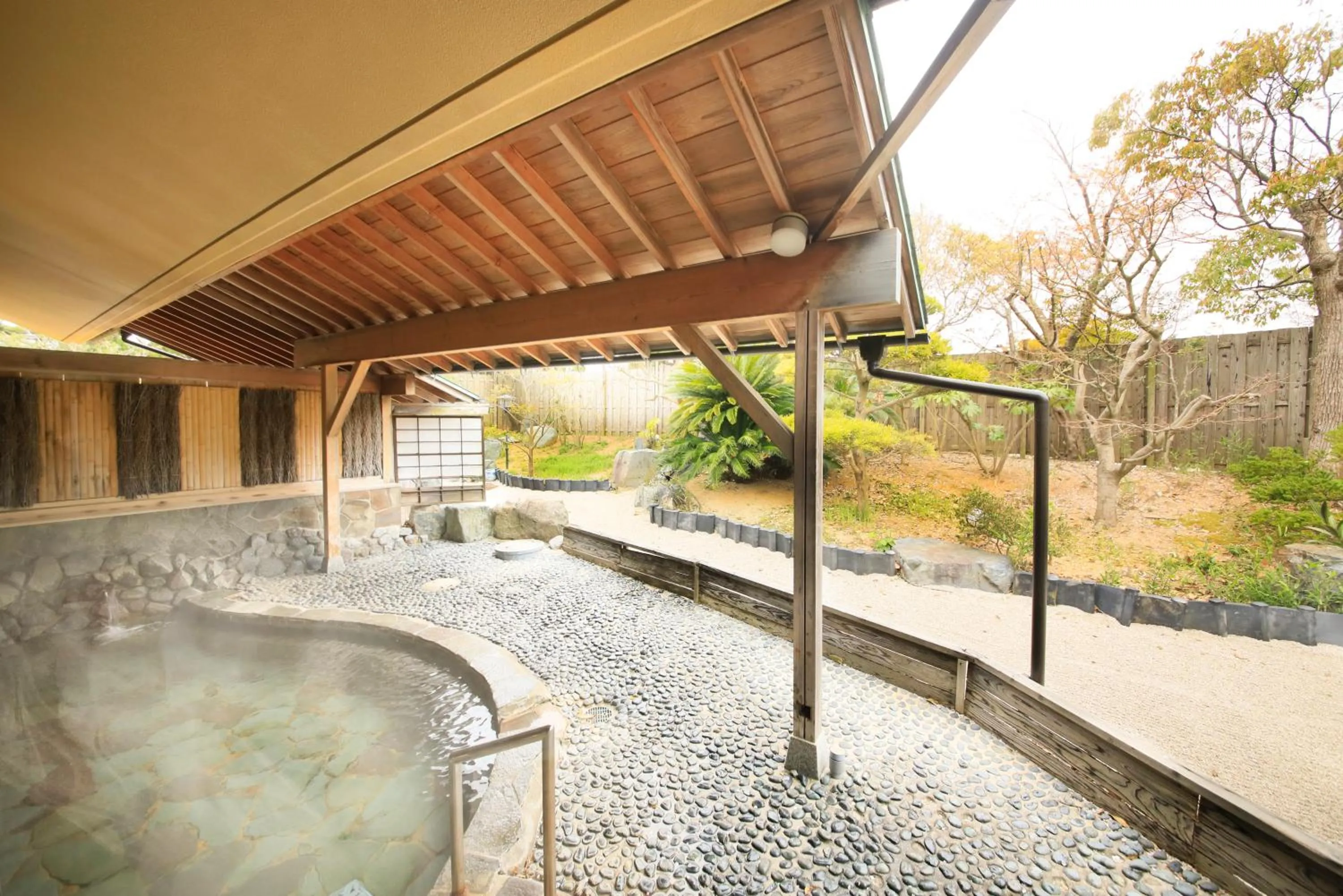 Hot Spring Bath in Kaike Fuga