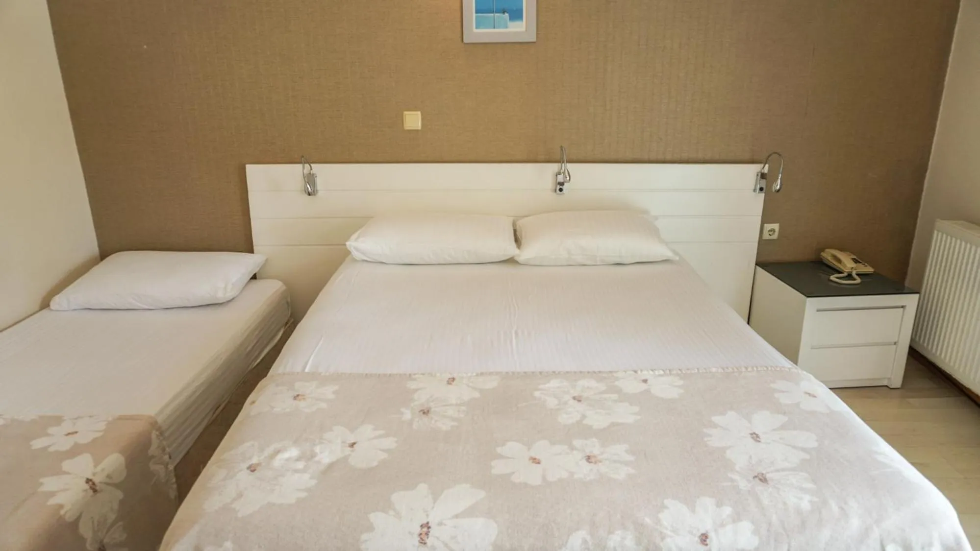 Bed in Kortan Hotel