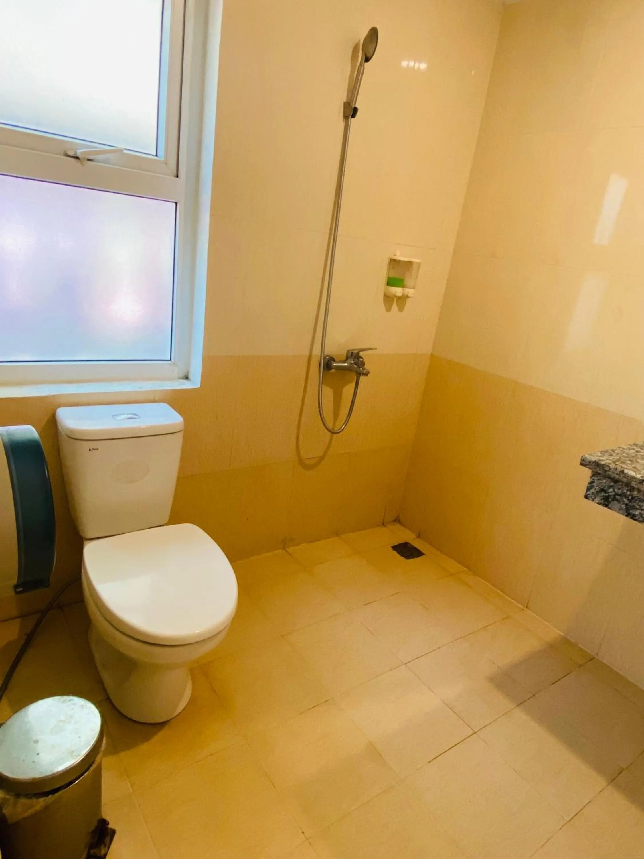 Shower in Ngoc Linh Villas