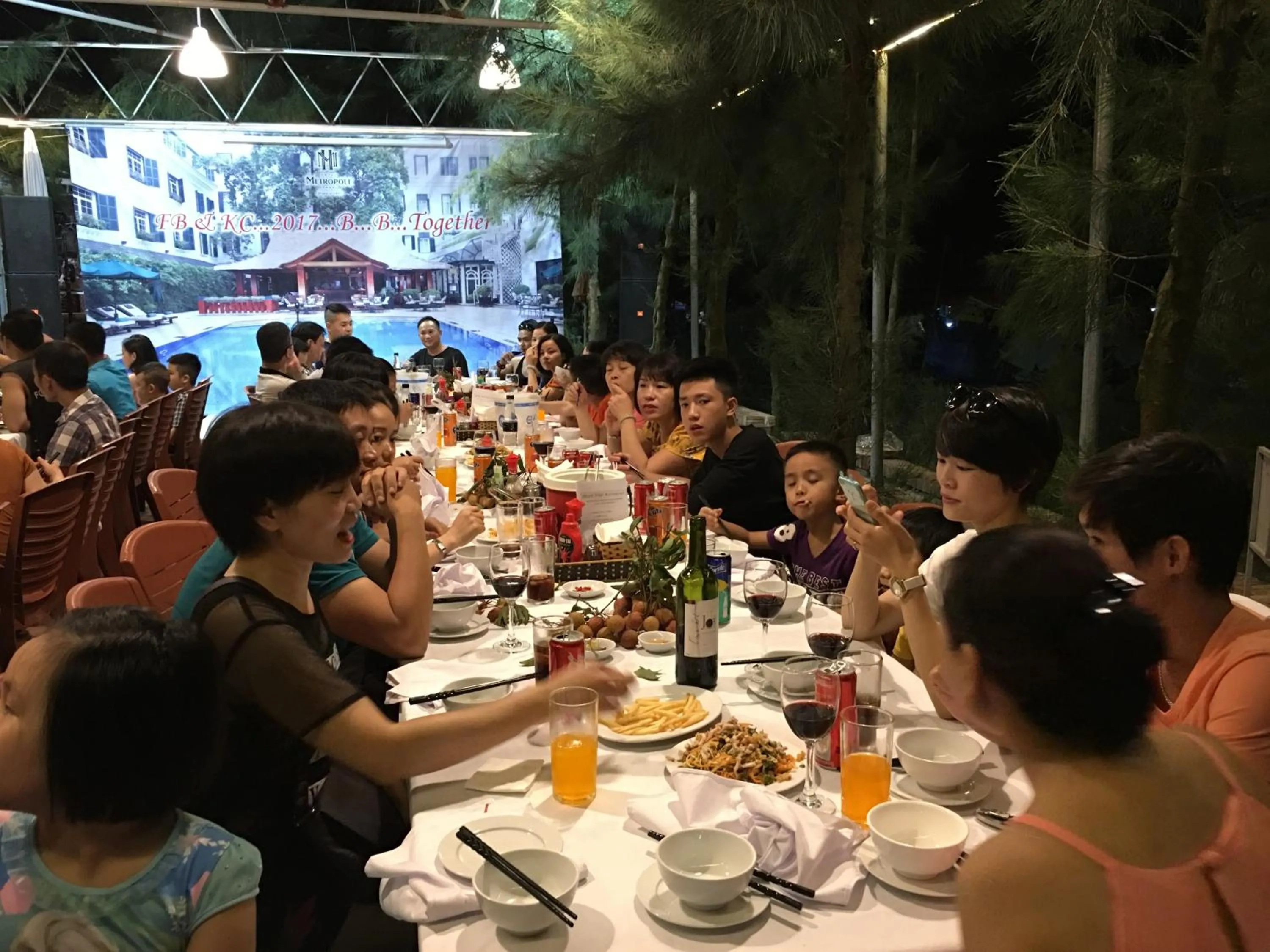 Restaurant/places to eat in Ngoc Linh Villas