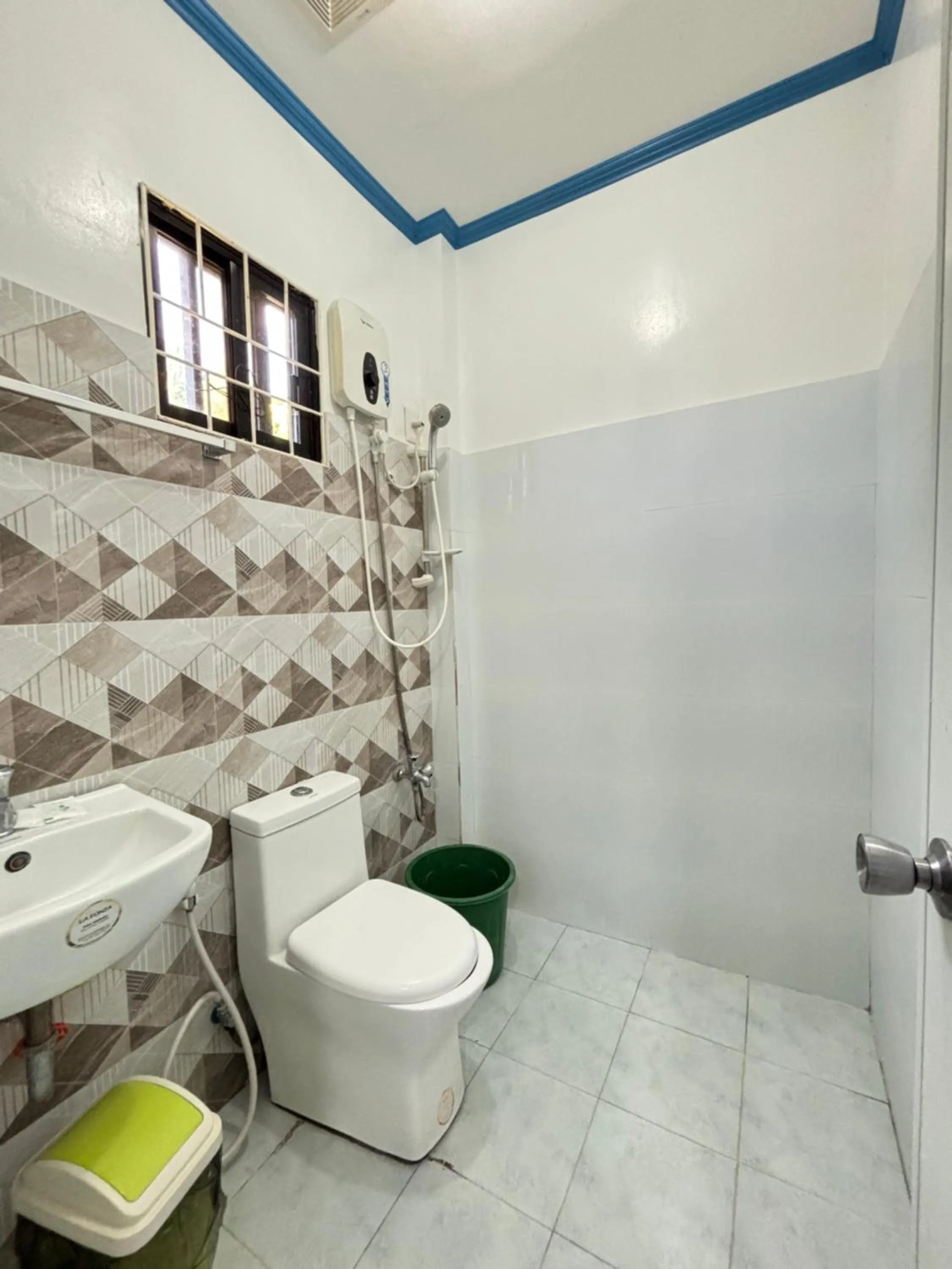 La Fela Pension House