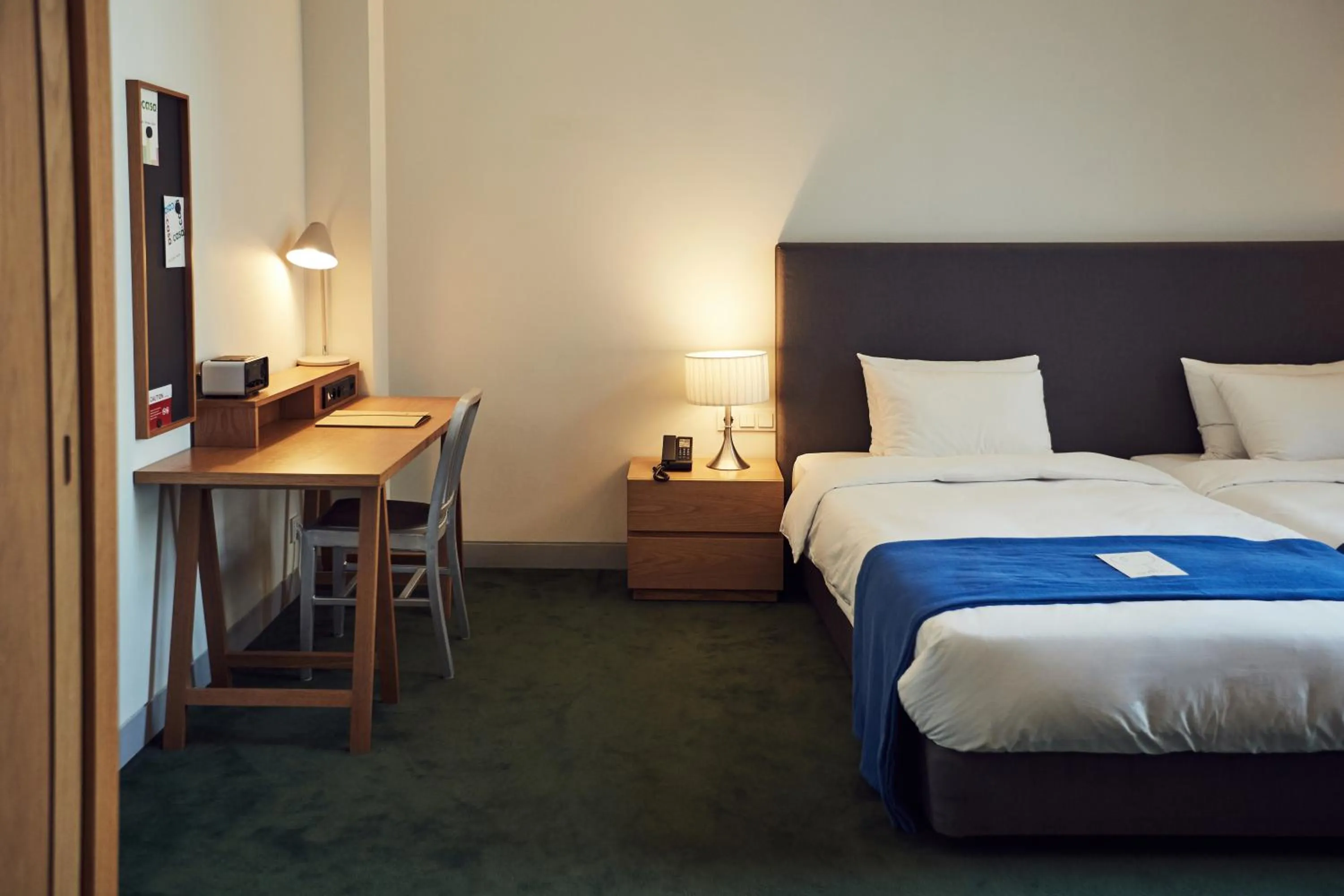 Bed in La Casa Hotel Seoul