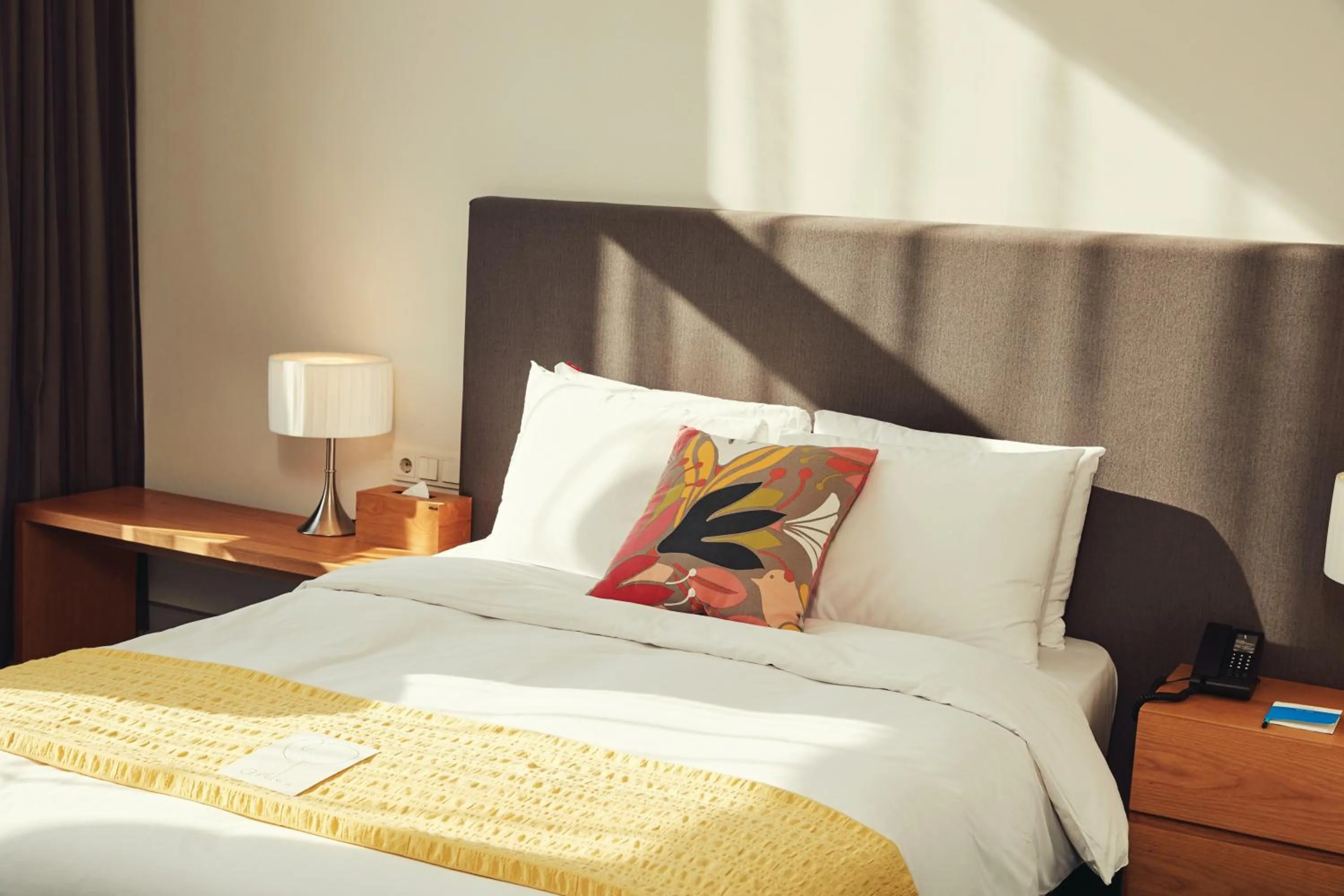 Bed in La Casa Hotel Seoul