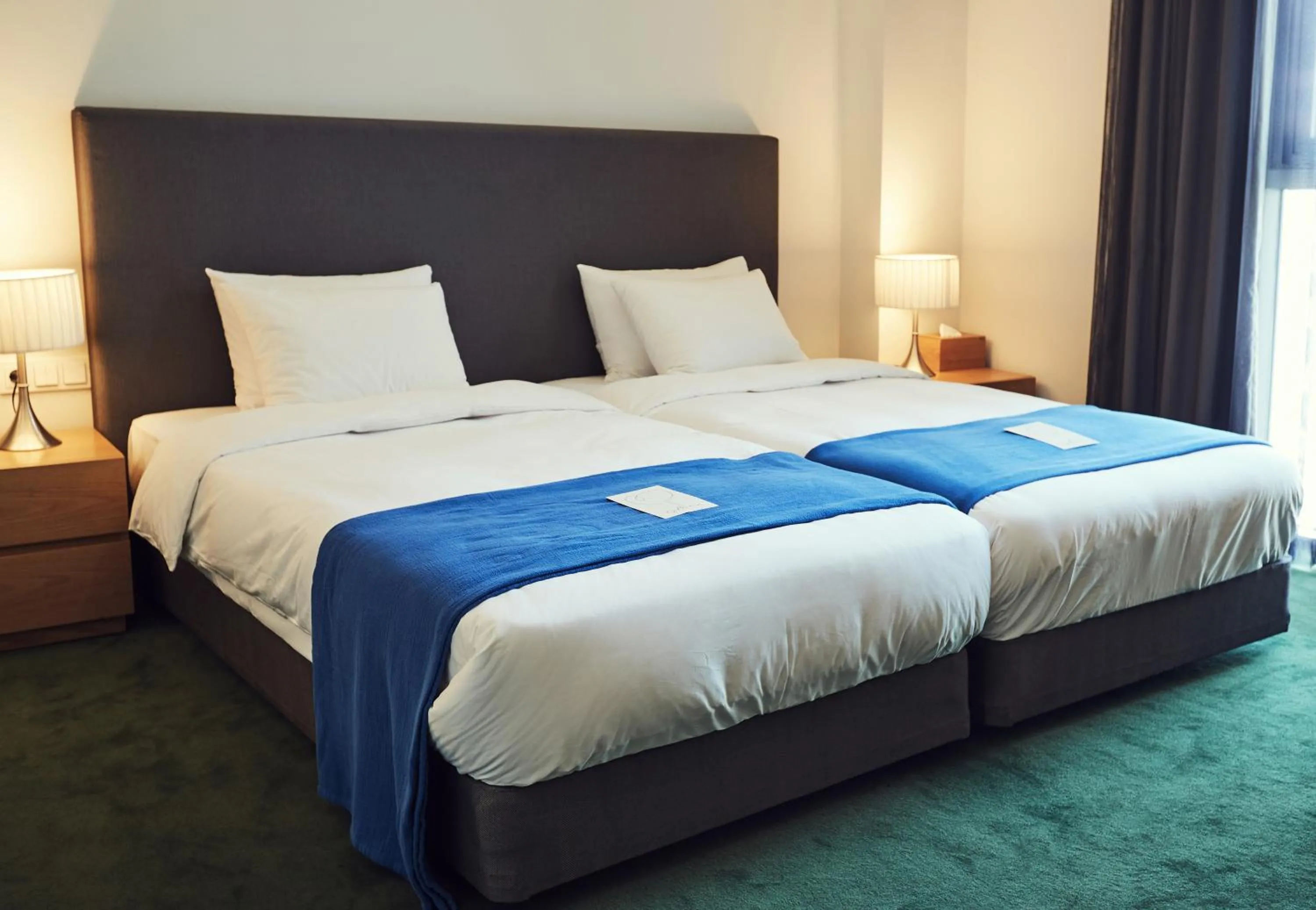 Bed in La Casa Hotel Seoul