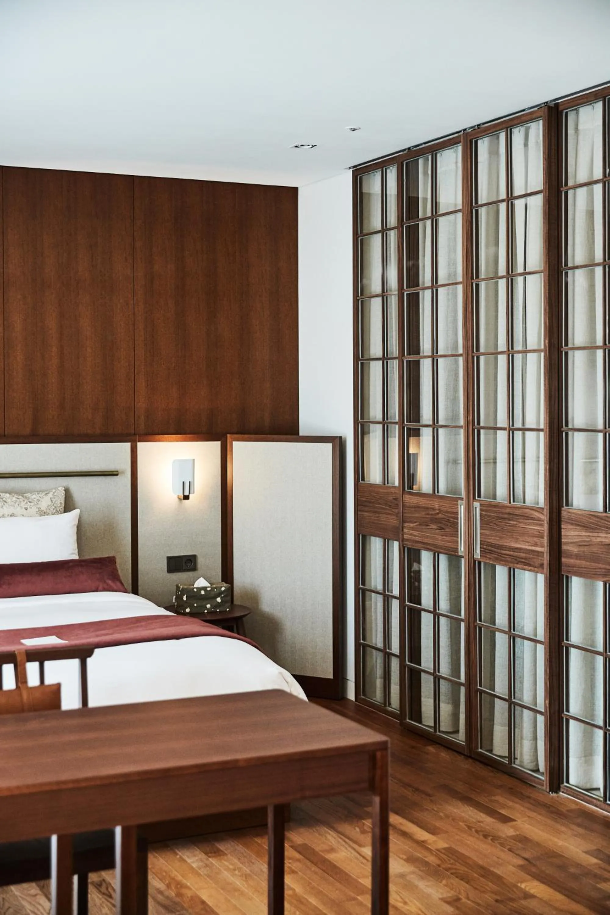 Bed in La Casa Hotel Seoul