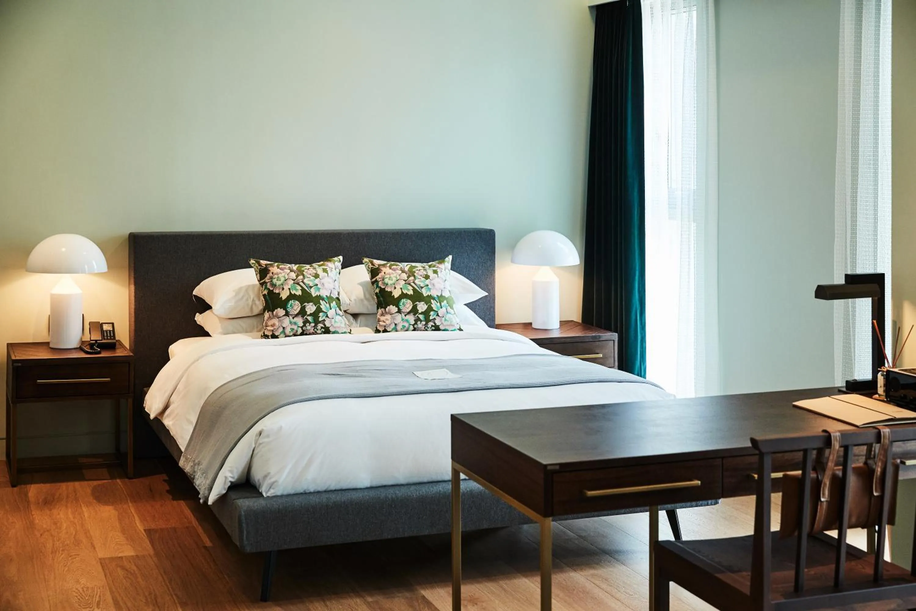 Bed in La Casa Hotel Seoul