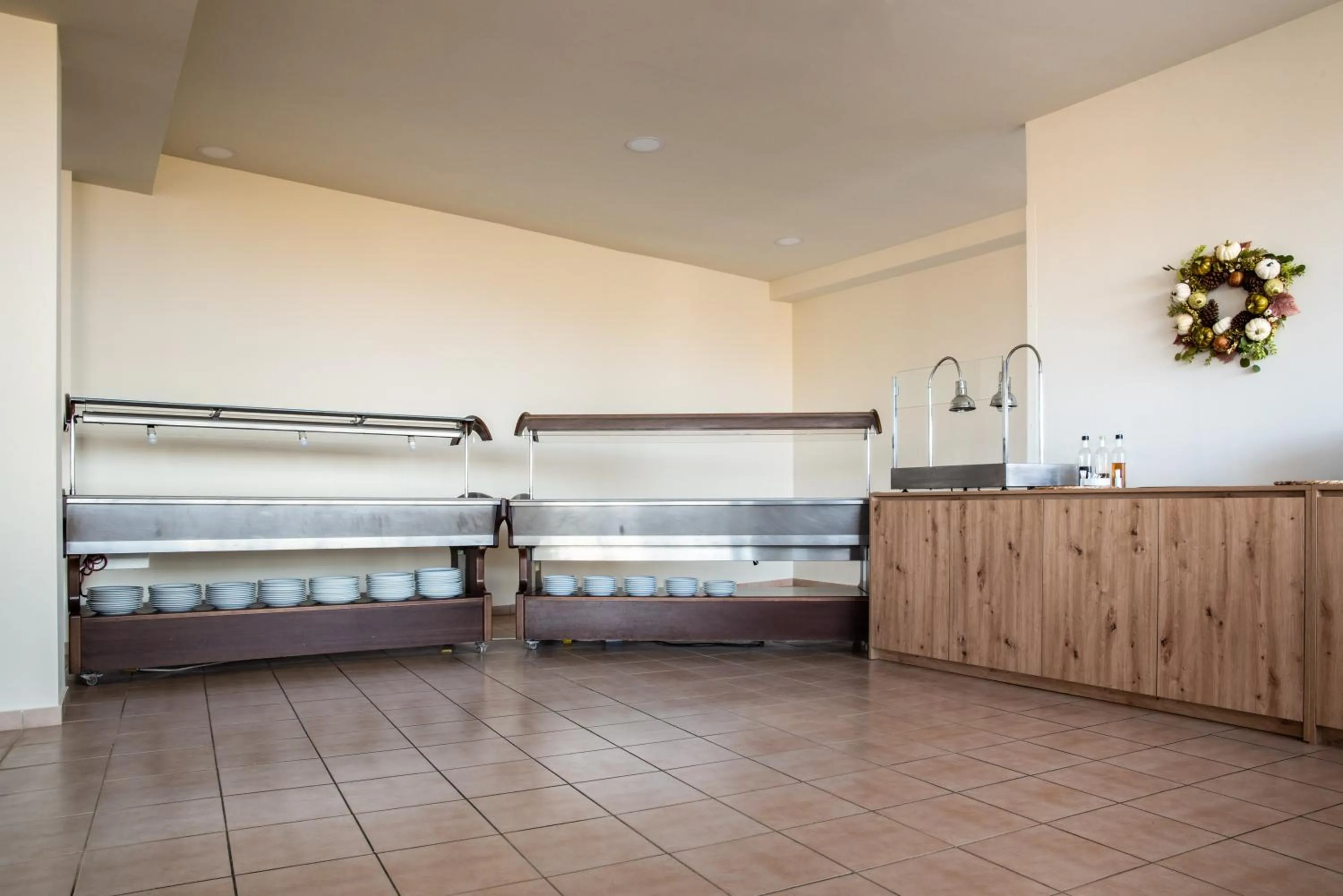 Restaurant/places to eat in Chrissy's Paradise