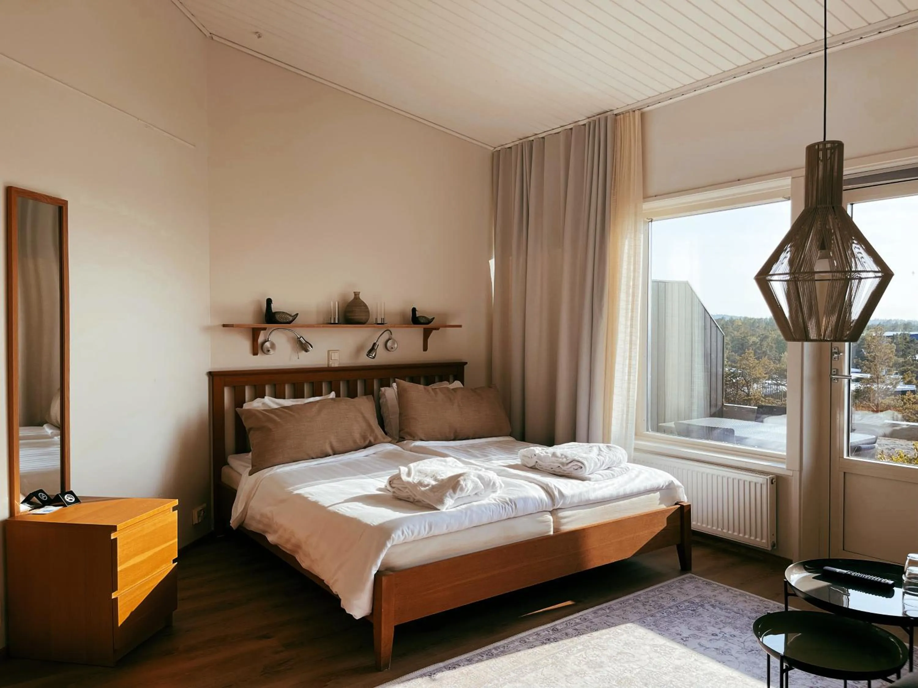 Photo of the whole room, Bed in HavsVidden Resort