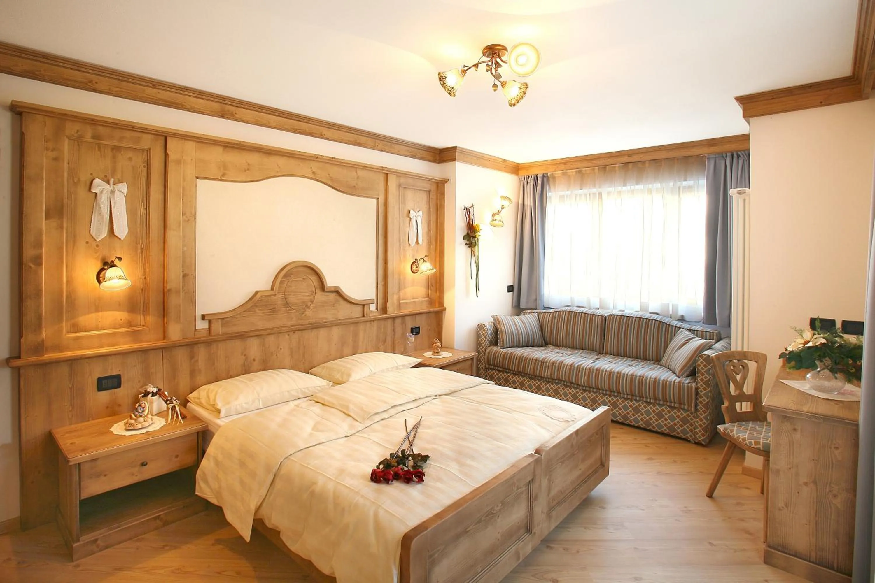 Photo of the whole room, Bed in Garnì Prà Fiorì