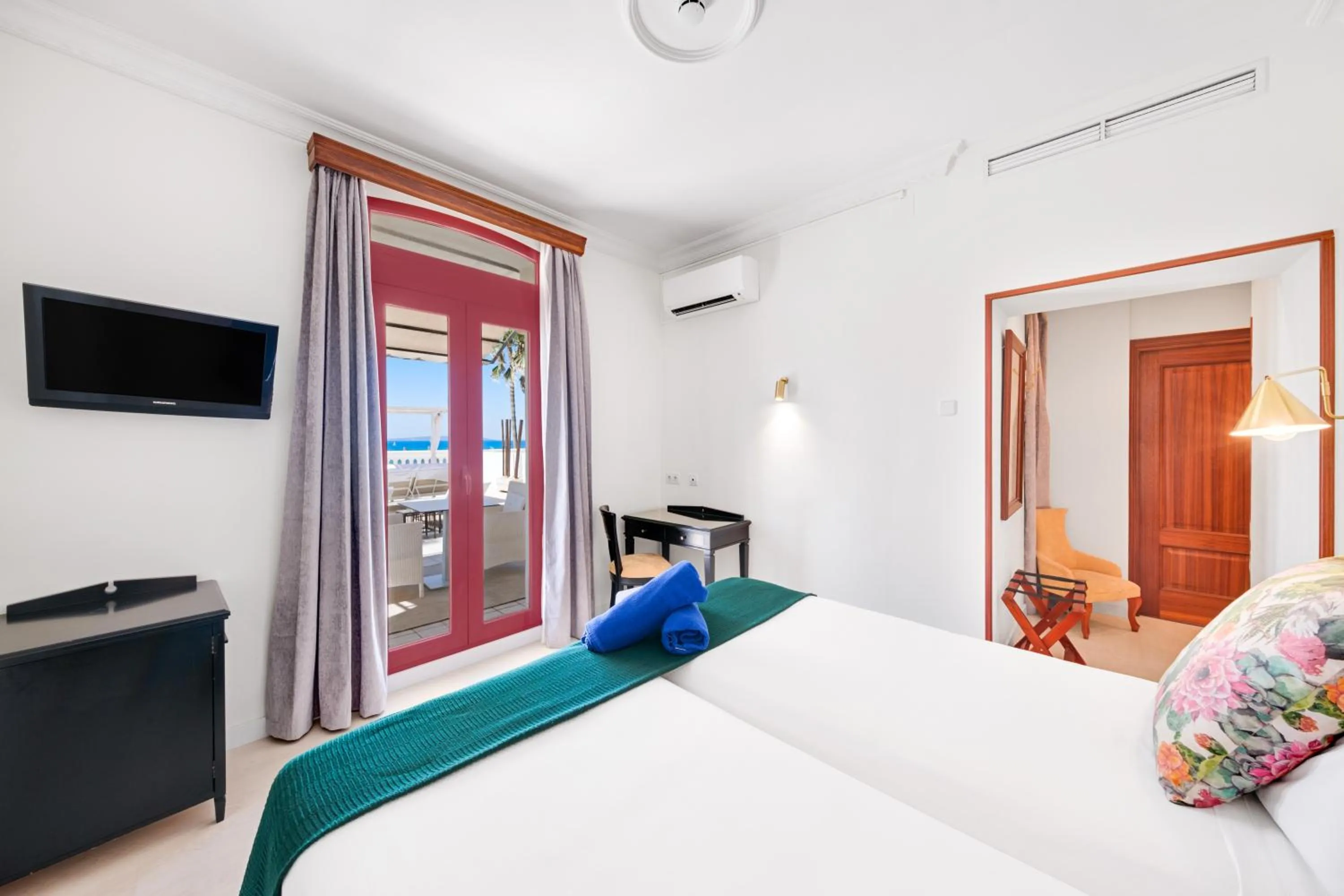 Bed in Hotel Ciutat Jardi