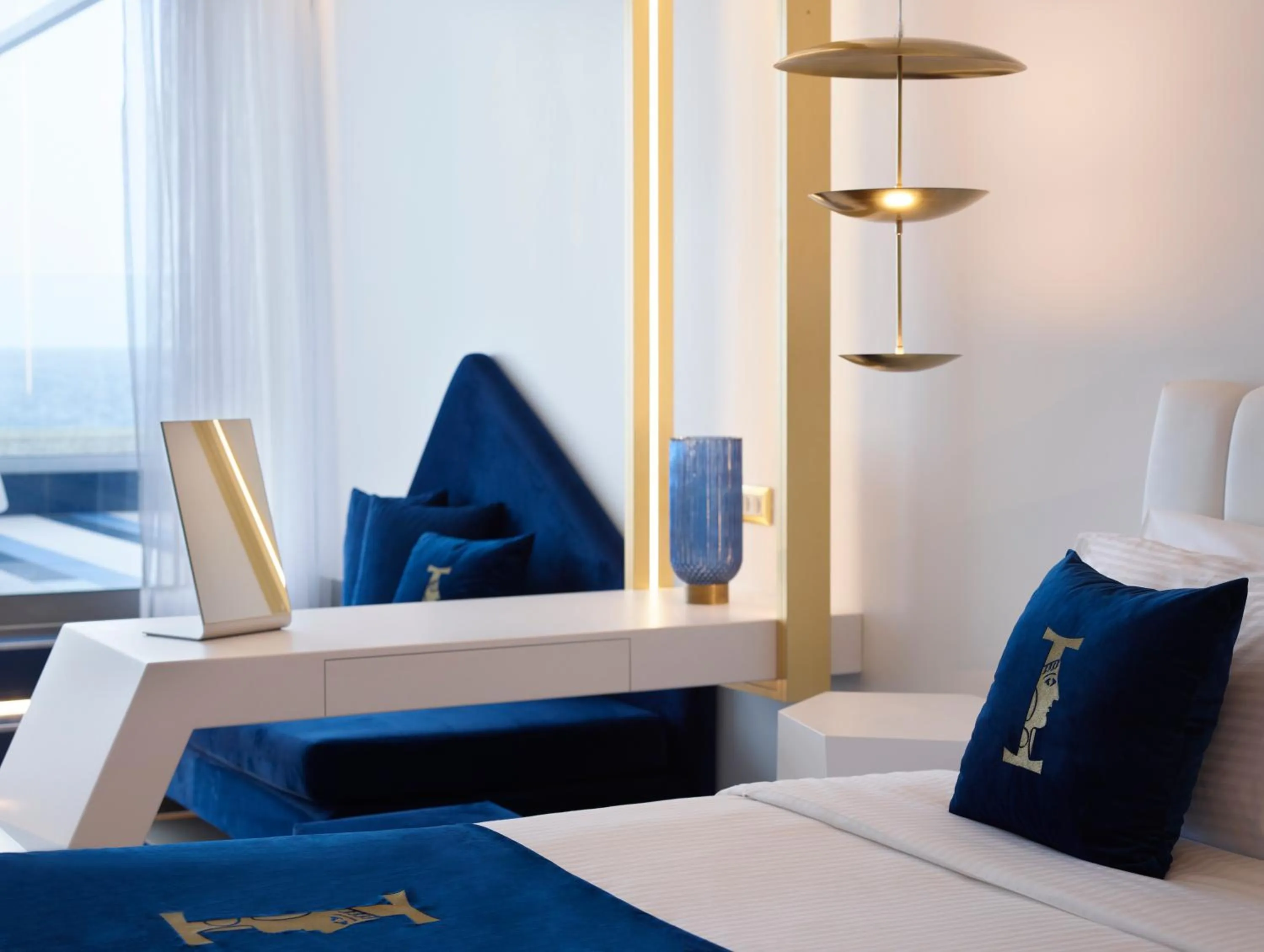 Bedroom, Bed in I Resort Beach Hotel & Spa