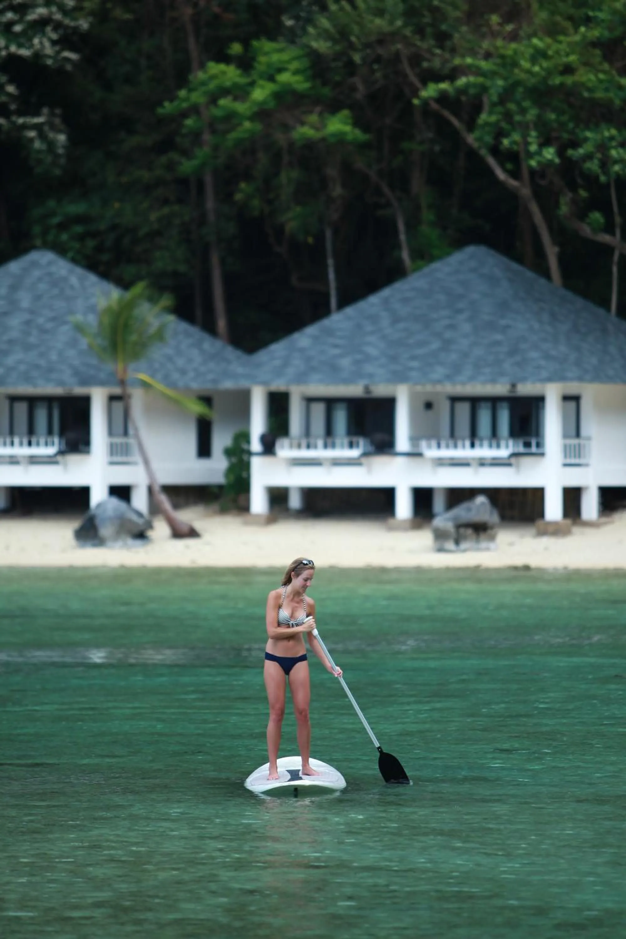 Day in El Nido Resorts Lagen Island