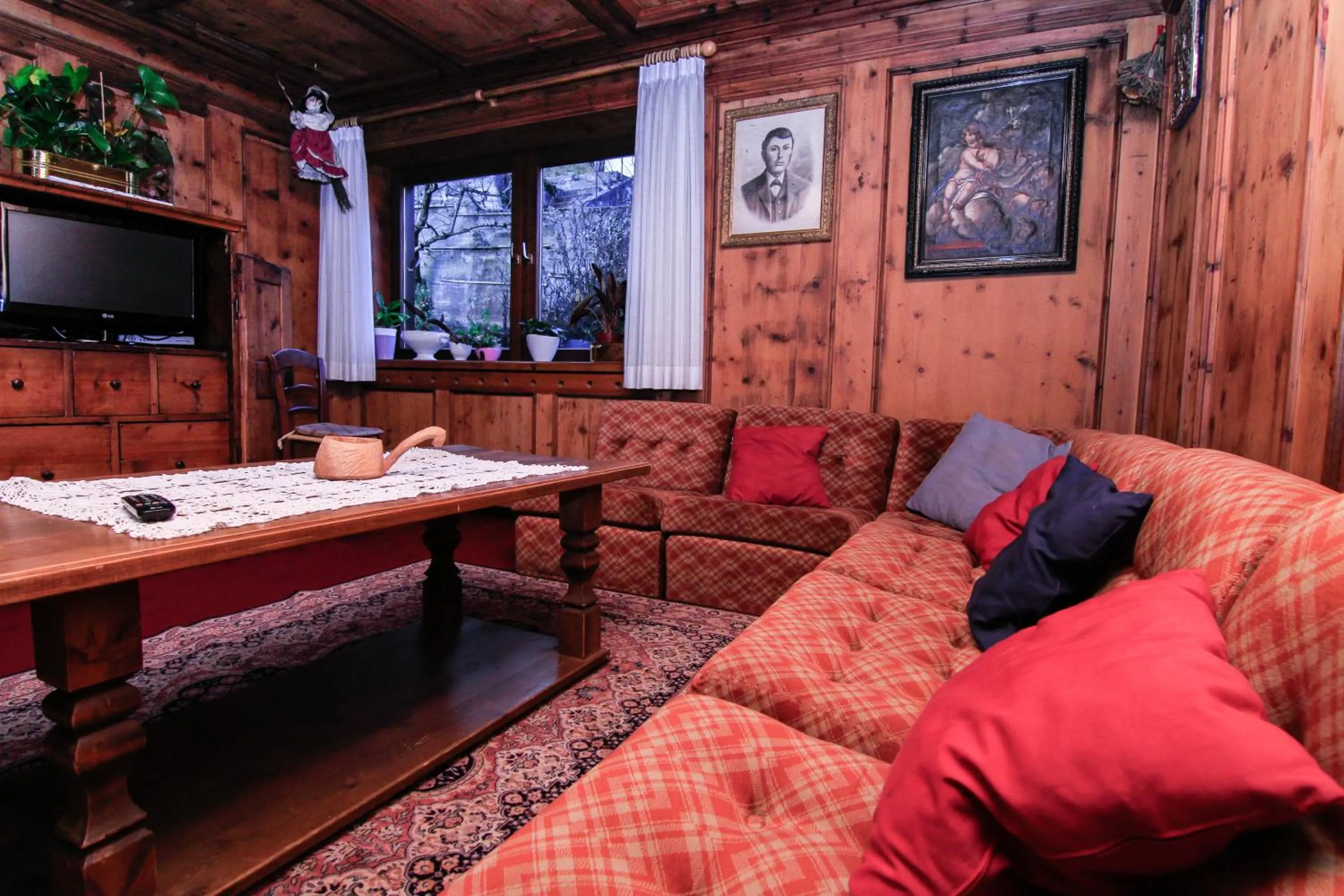 Entertainment in Hotel Panorama