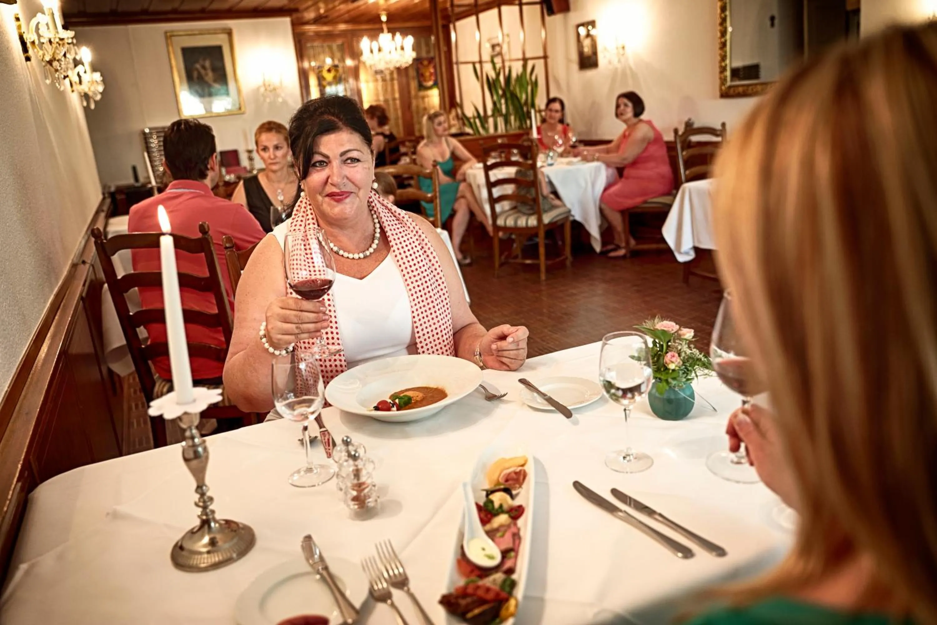 Restaurant/places to eat in Gasthof National