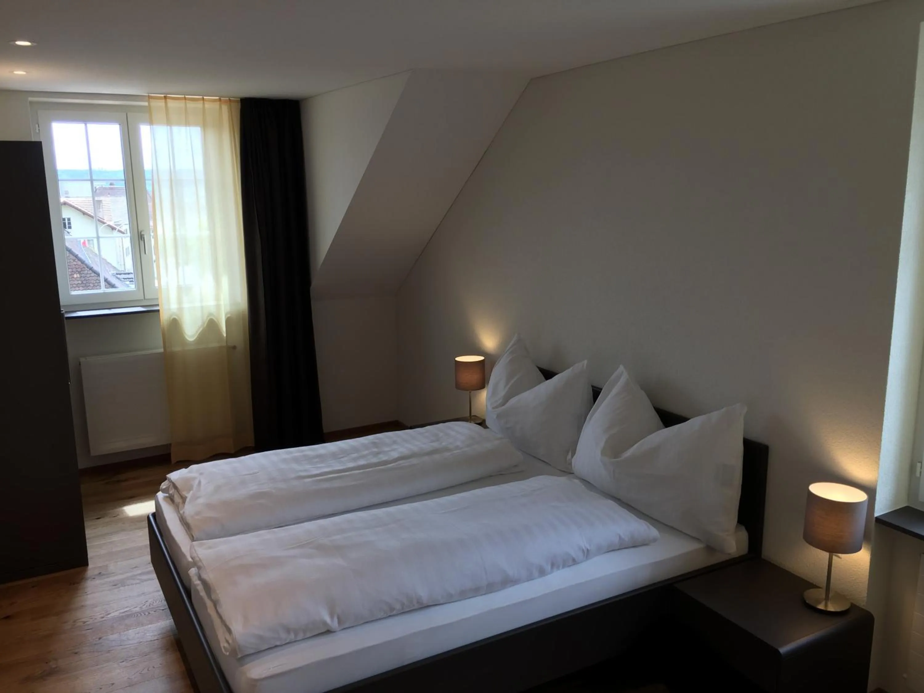 Bedroom, Bed in Gasthof National