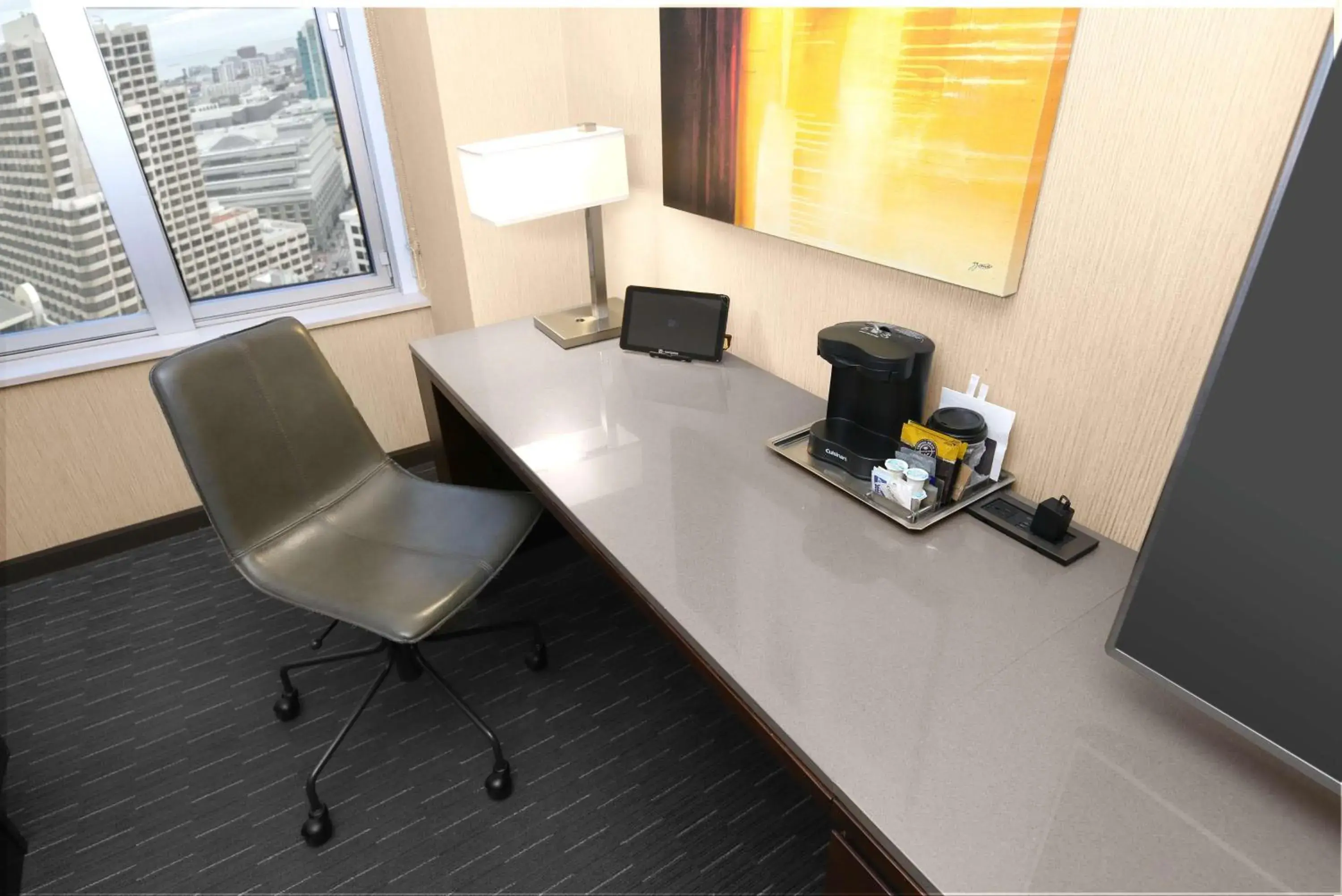 Deluxe Double Room with Two Double Beds in Hilton San Francisco Union Square Deluxe Double Room with Two Double Beds in Hilton San Francisco Union Square