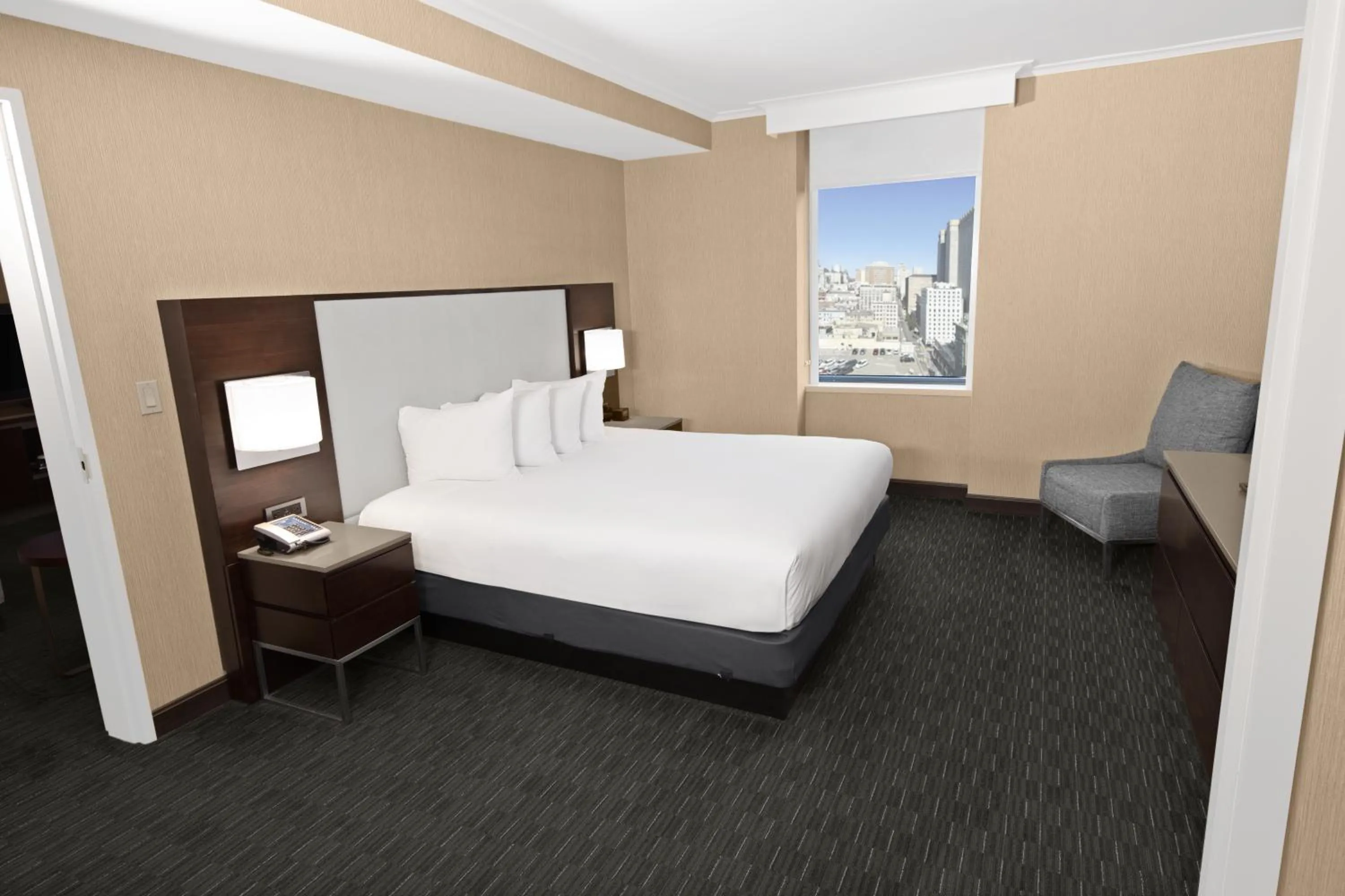 Bedroom, Bed in Hilton San Francisco Union Square