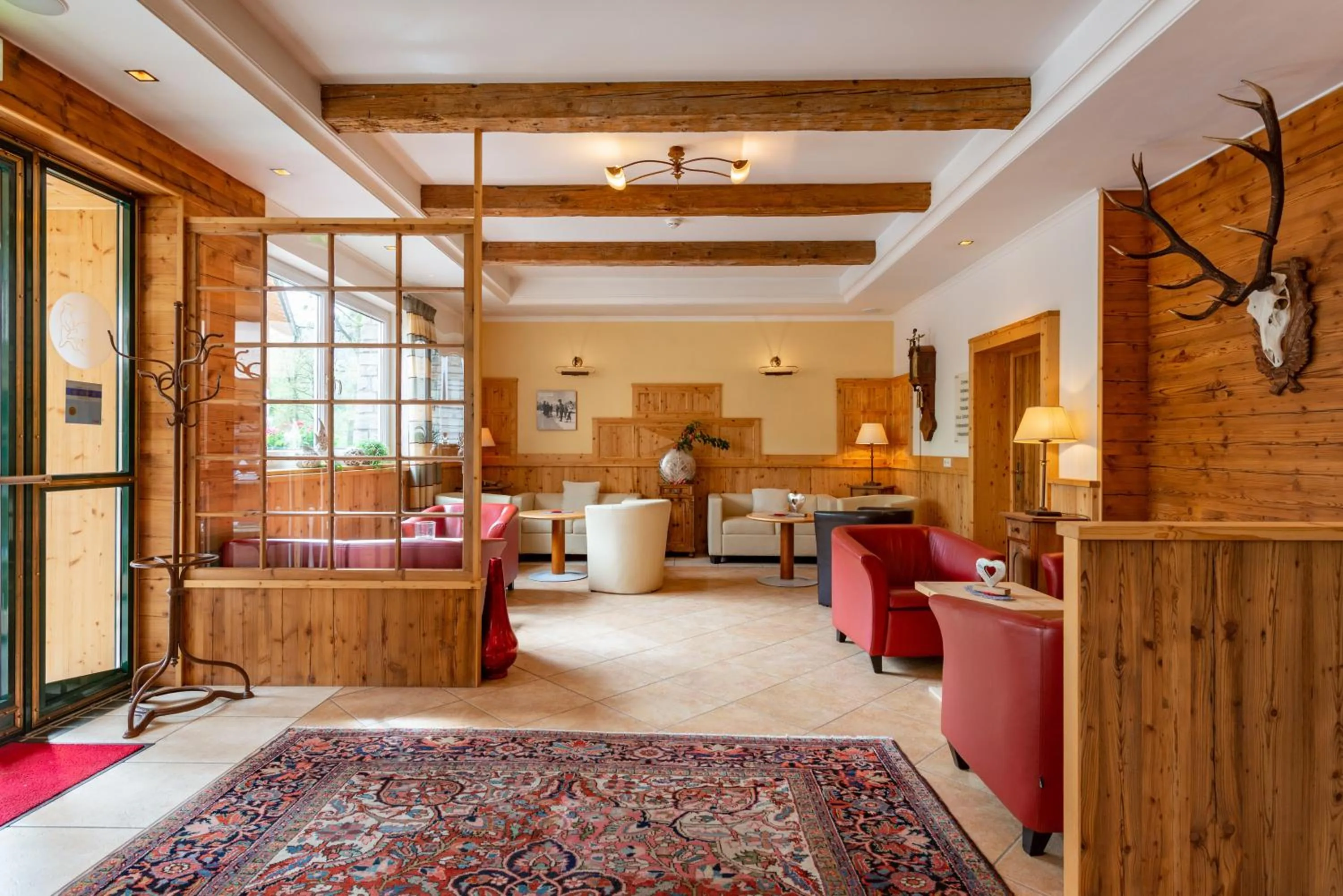 Lobby or reception in Sport & Familienhotel Bärenwirt