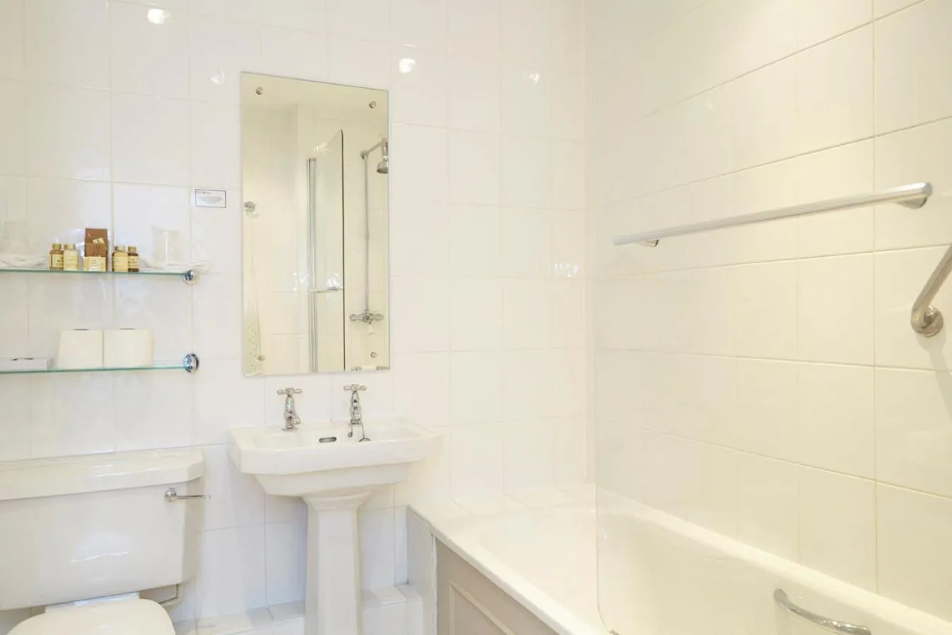 Bathroom in The Royal Hotel