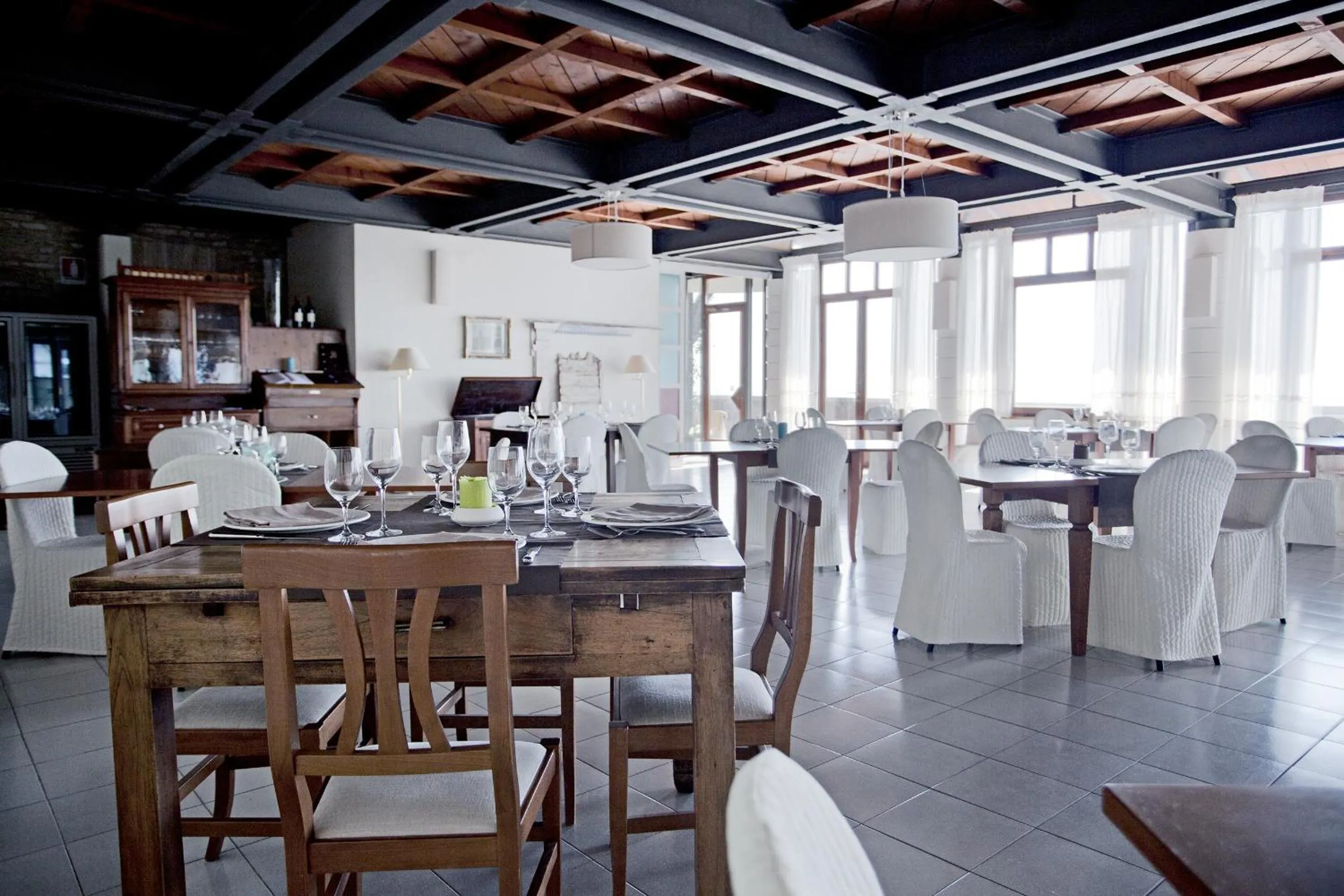 Communal lounge/ TV room in Casa Oliva Albergo Diffuso