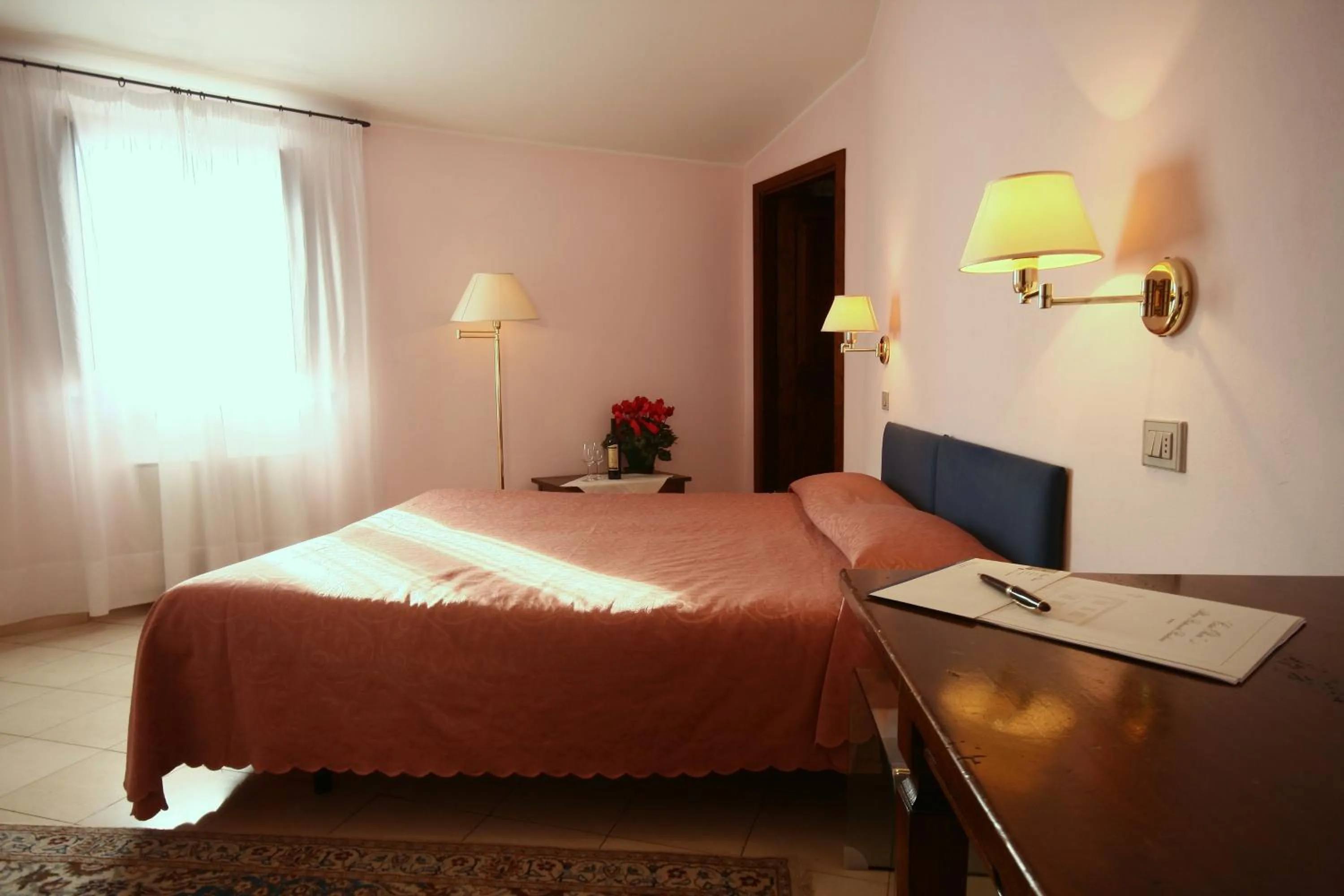 Bed in Casa Oliva Albergo Diffuso