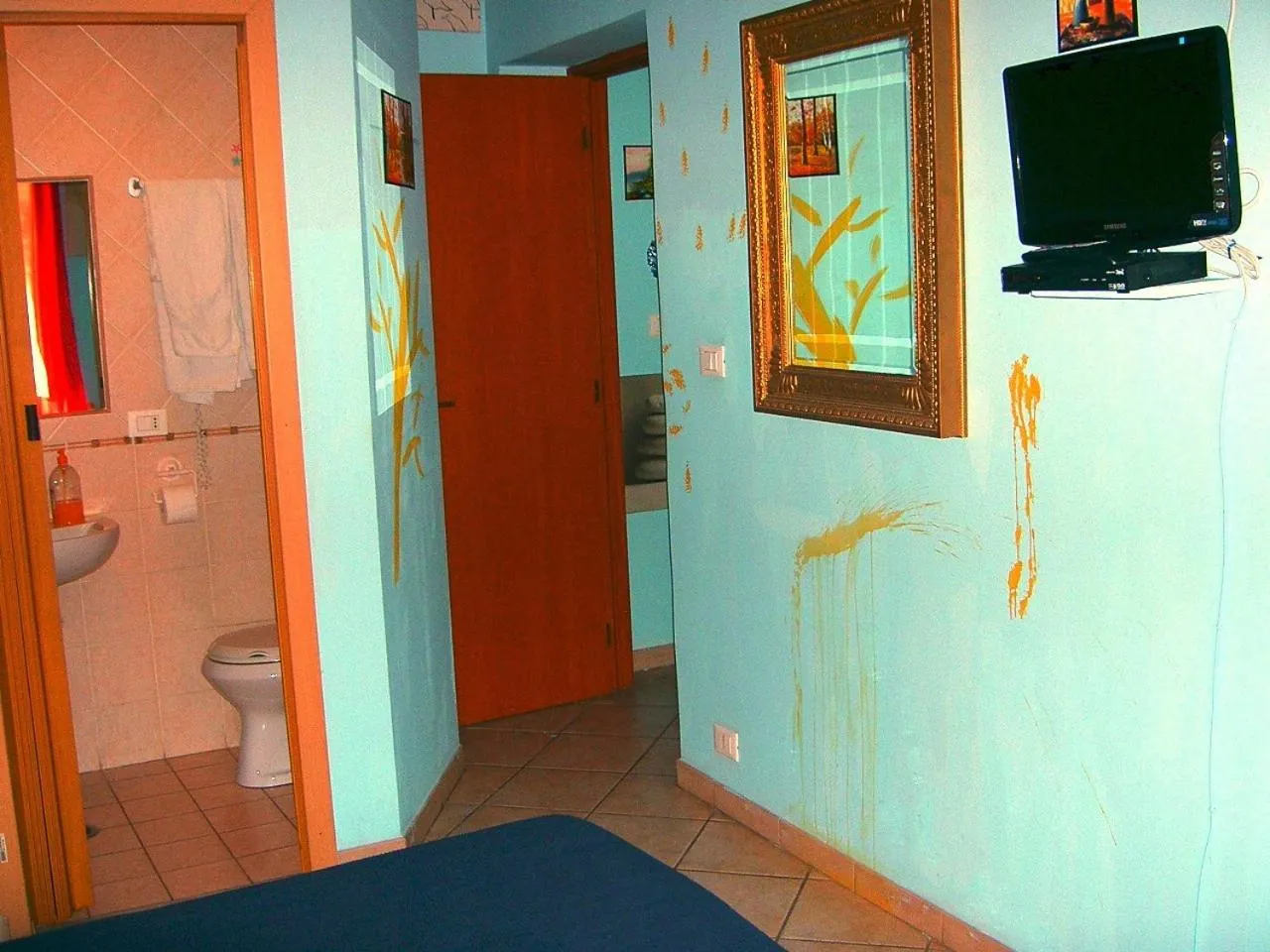 Photo of the whole room in B&B Cappellini