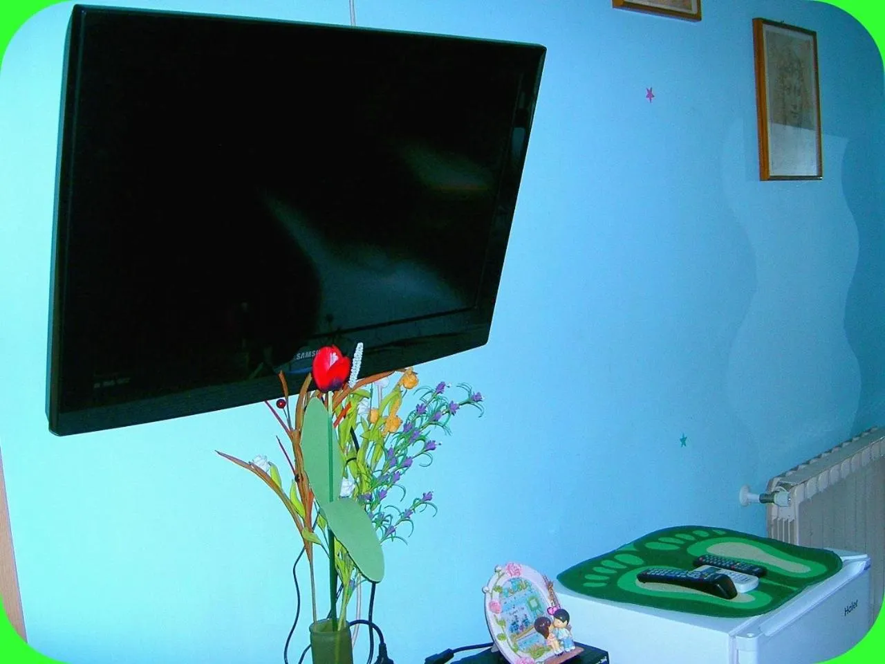 TV and multimedia in B&B Cappellini