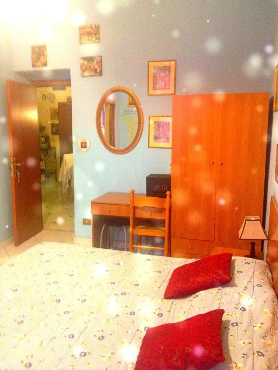 Photo of the whole room, Bed in B&B Cappellini