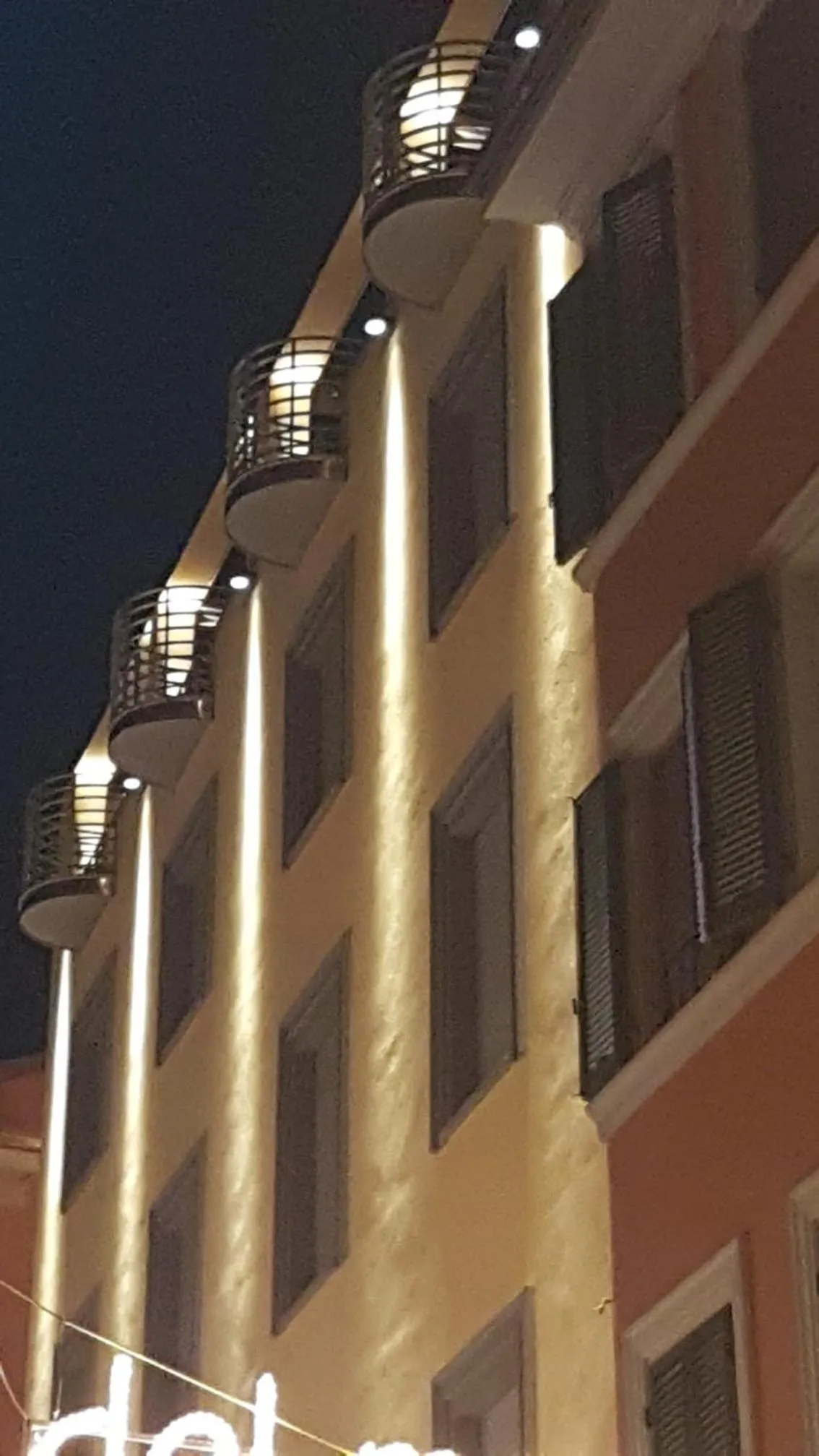 Property building in Hotel Roma